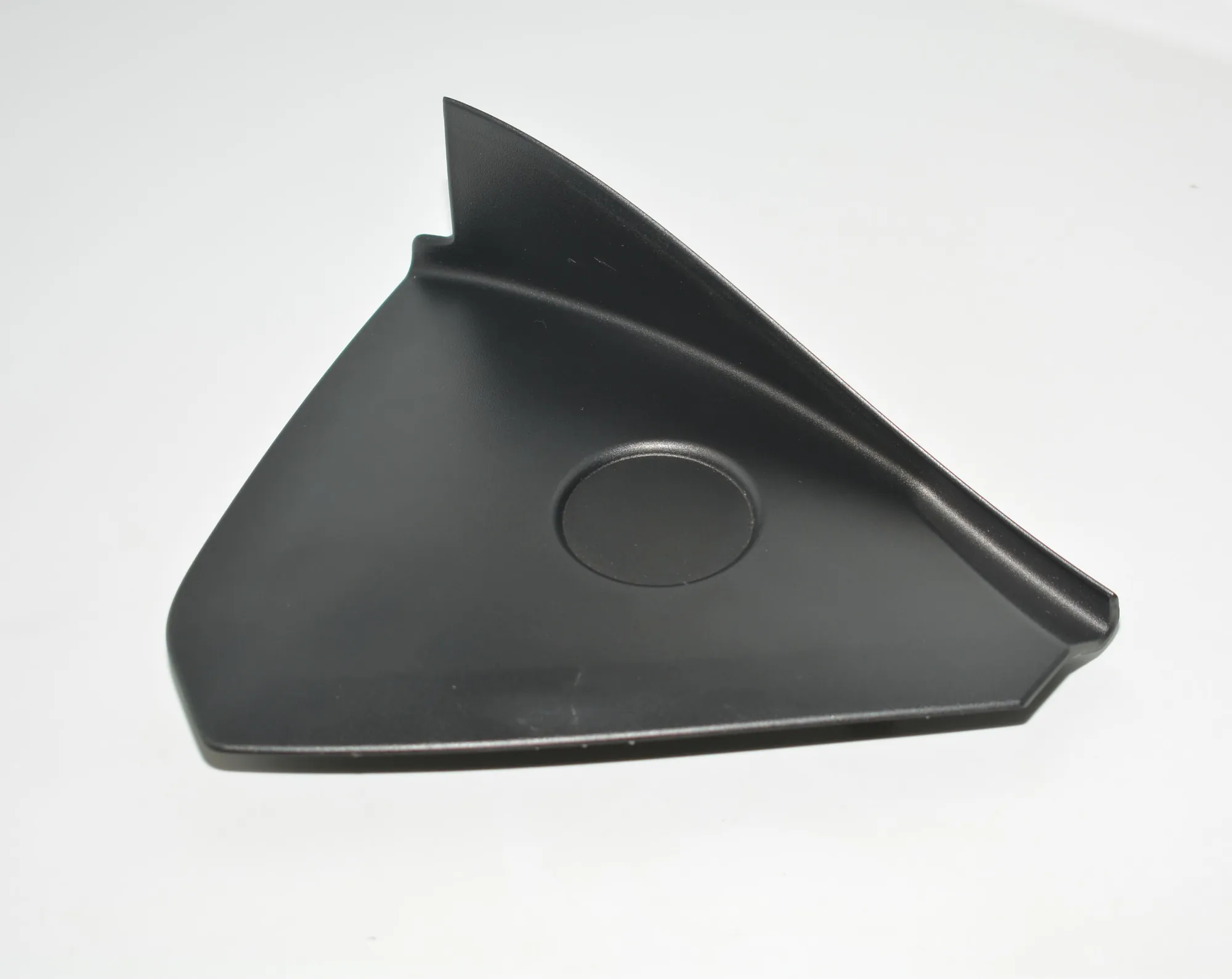 Dashboard Side Trim – OEM 9282994 · BMW i3 (I01) Hybrid 2016