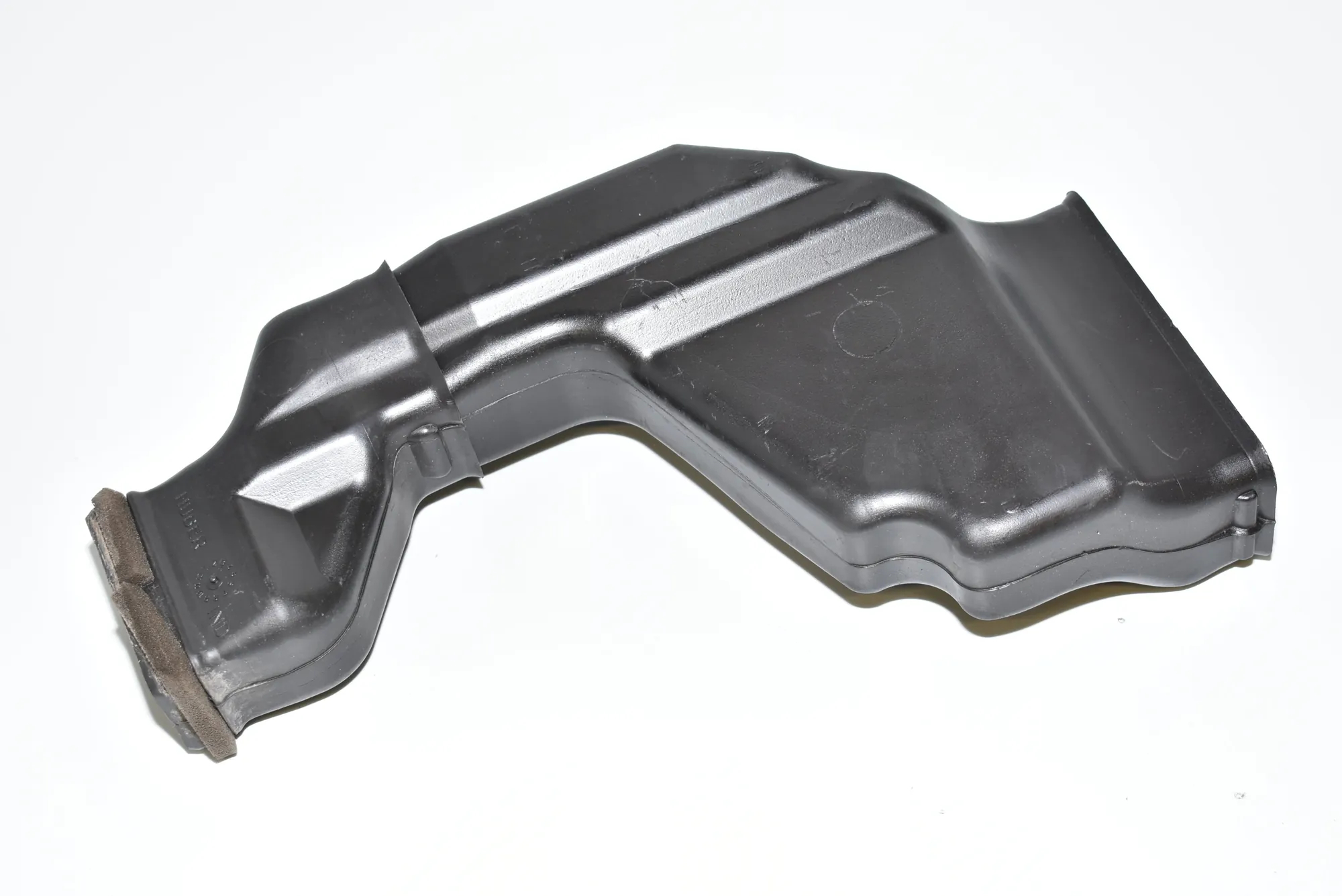 Other Interior Parts – OEM 9311088 · BMW i3 (I01) Hybrid 2016 – 3