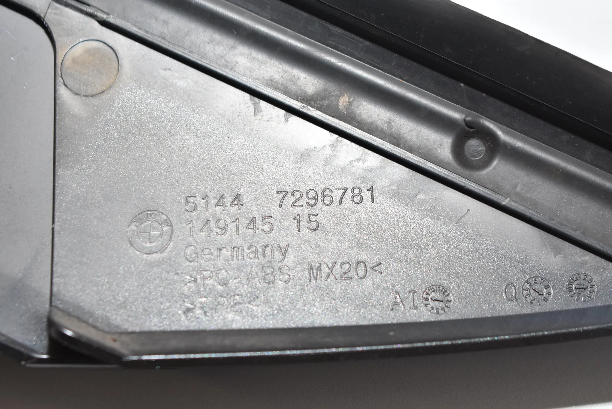 Other Body Parts – OEM 7296781 · BMW i3 (I01) Hybrid 2016 – 8