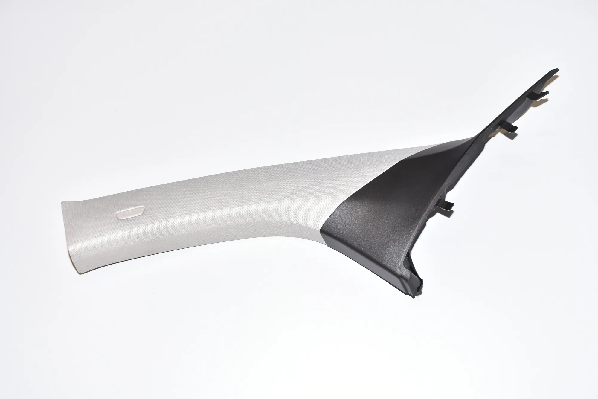 Front Left A Pillar Trim – OEM 7275667 · BMW i3 (I01) Hybrid 2016