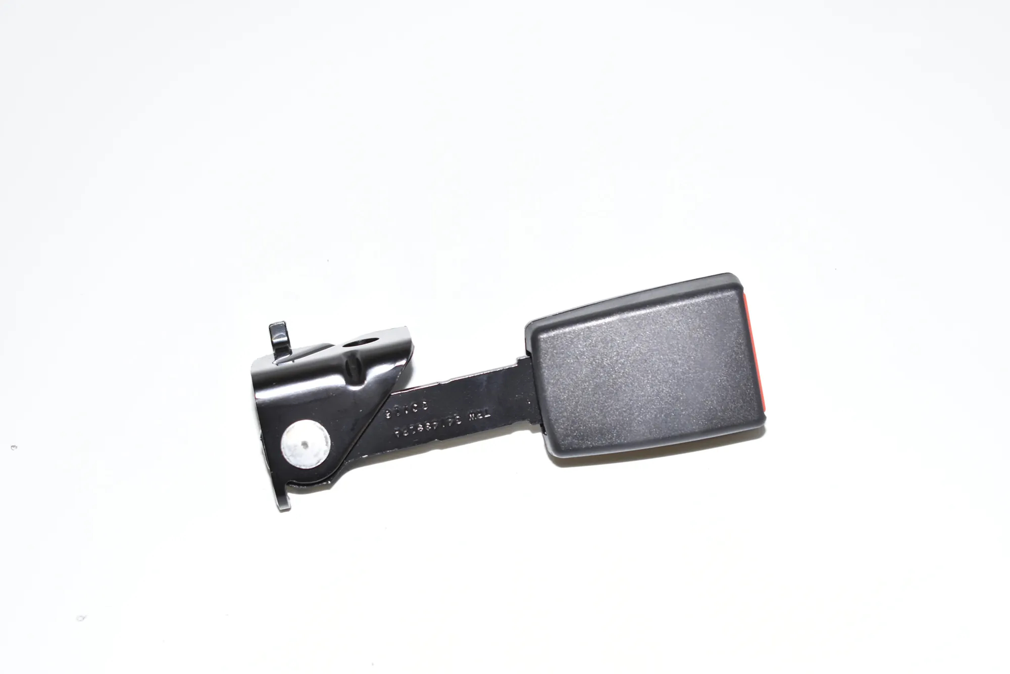 Rear Right Seat Buckle – OEM 7347726 · BMW i3 (I01) Hybrid 2016 – 3