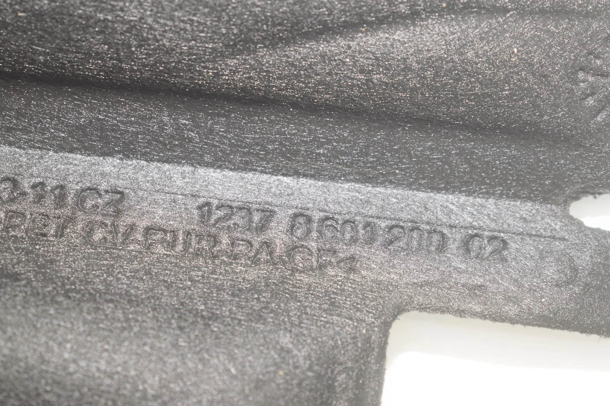 Sound Insulation – OEM 8601200 · BMW i3 (I01) s Range Extender 2019 – 4