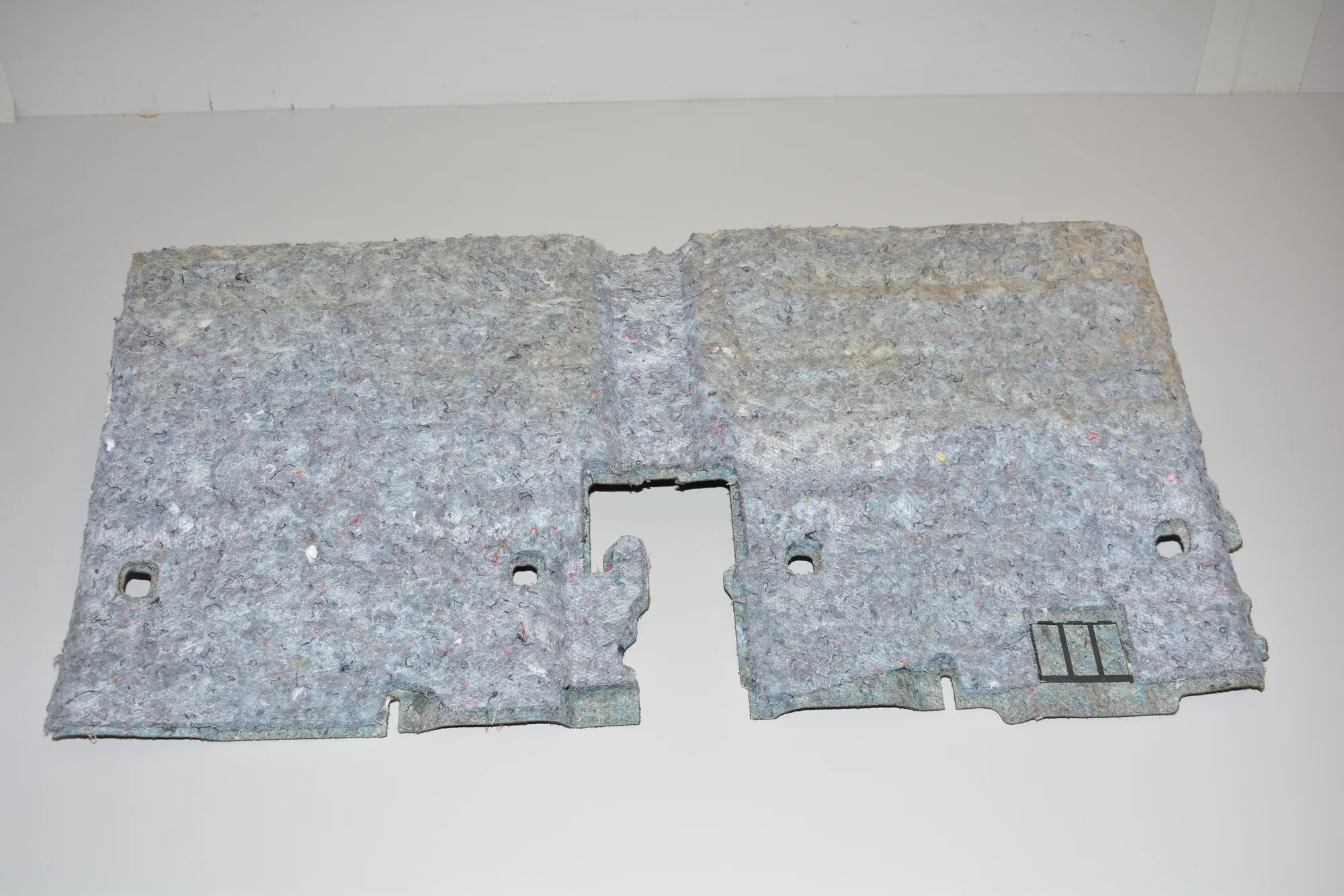 Interior Mat – OEM 7272377 · BMW i3 (I01) Hybrid 2016 – 4