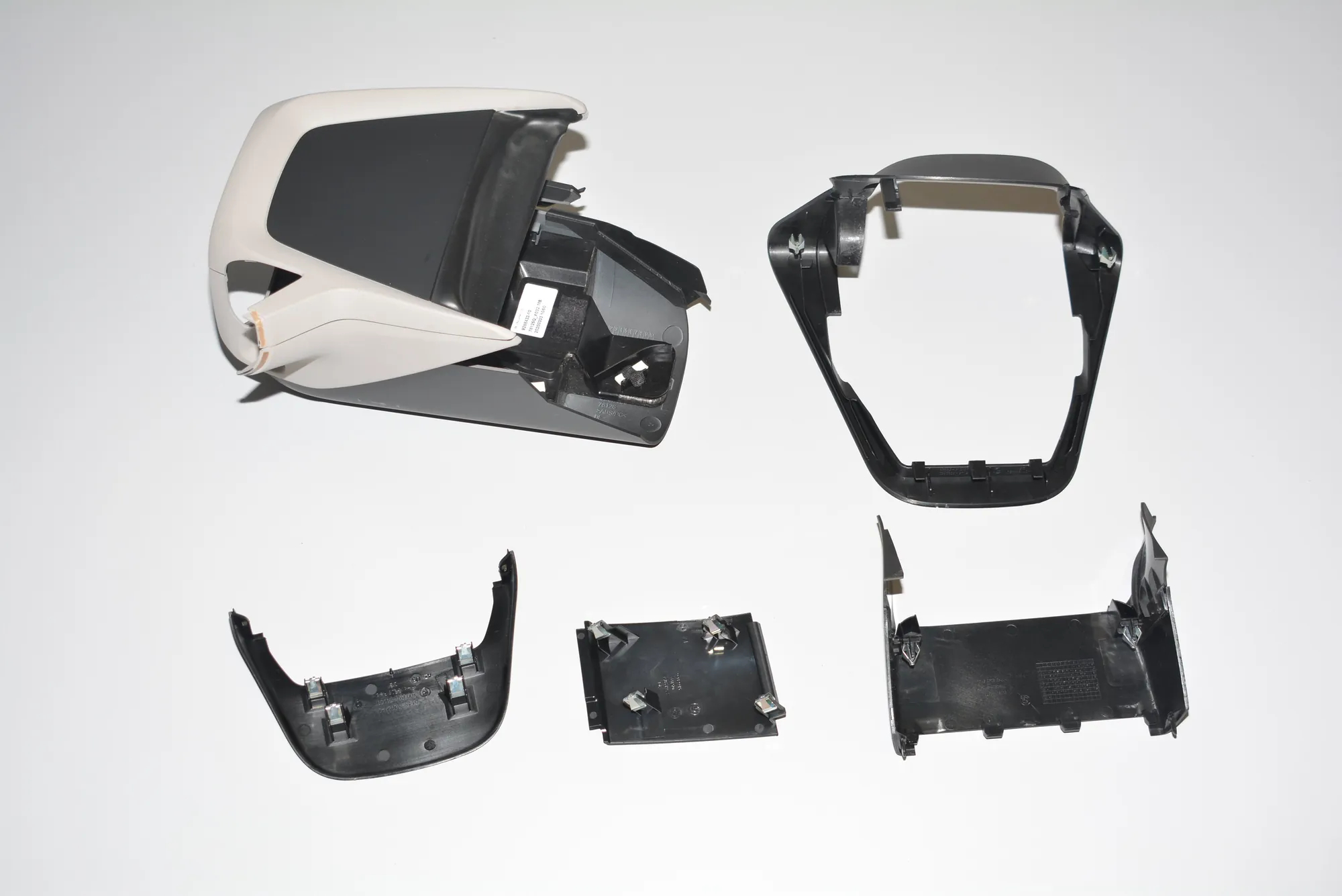 Steering Mechanism Trim – OEM 9282945 · BMW i3 (I01) Electric 2020 – 8