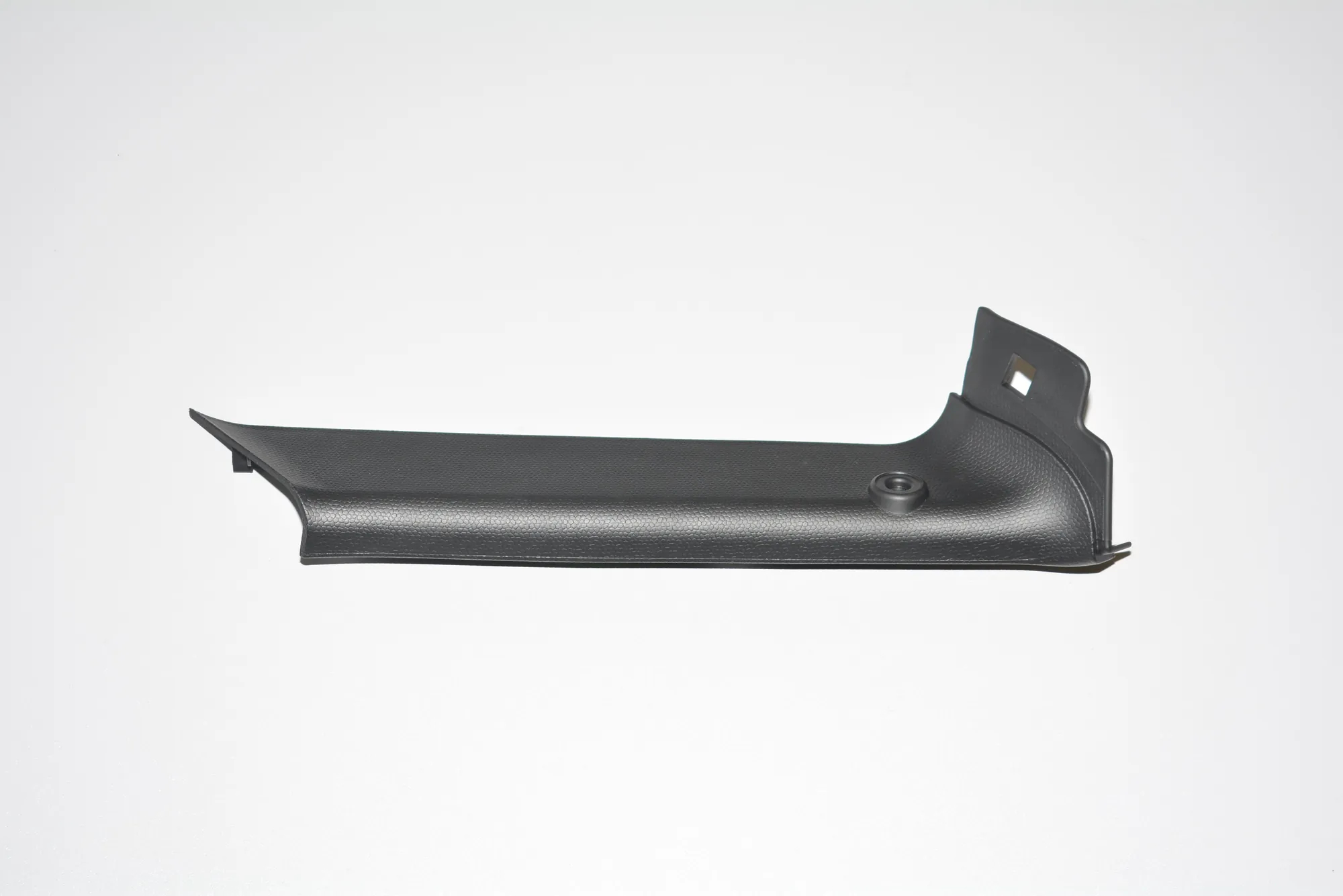 Tailgate Bootlid Trim – OEM 7315765 · BMW i3 (I01) Electric 2020 – 2