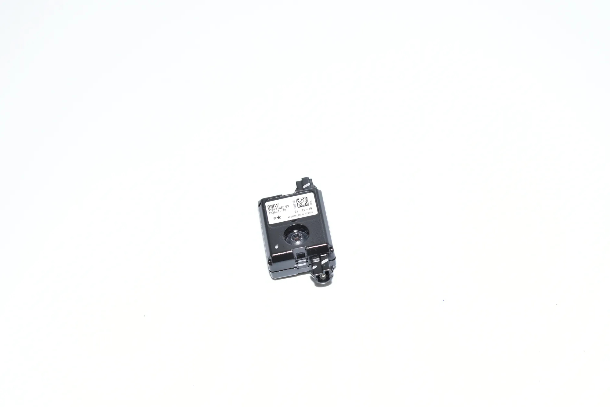 Antenna – OEM 9231466 · BMW i3 (I01) Electric 2020 – 2