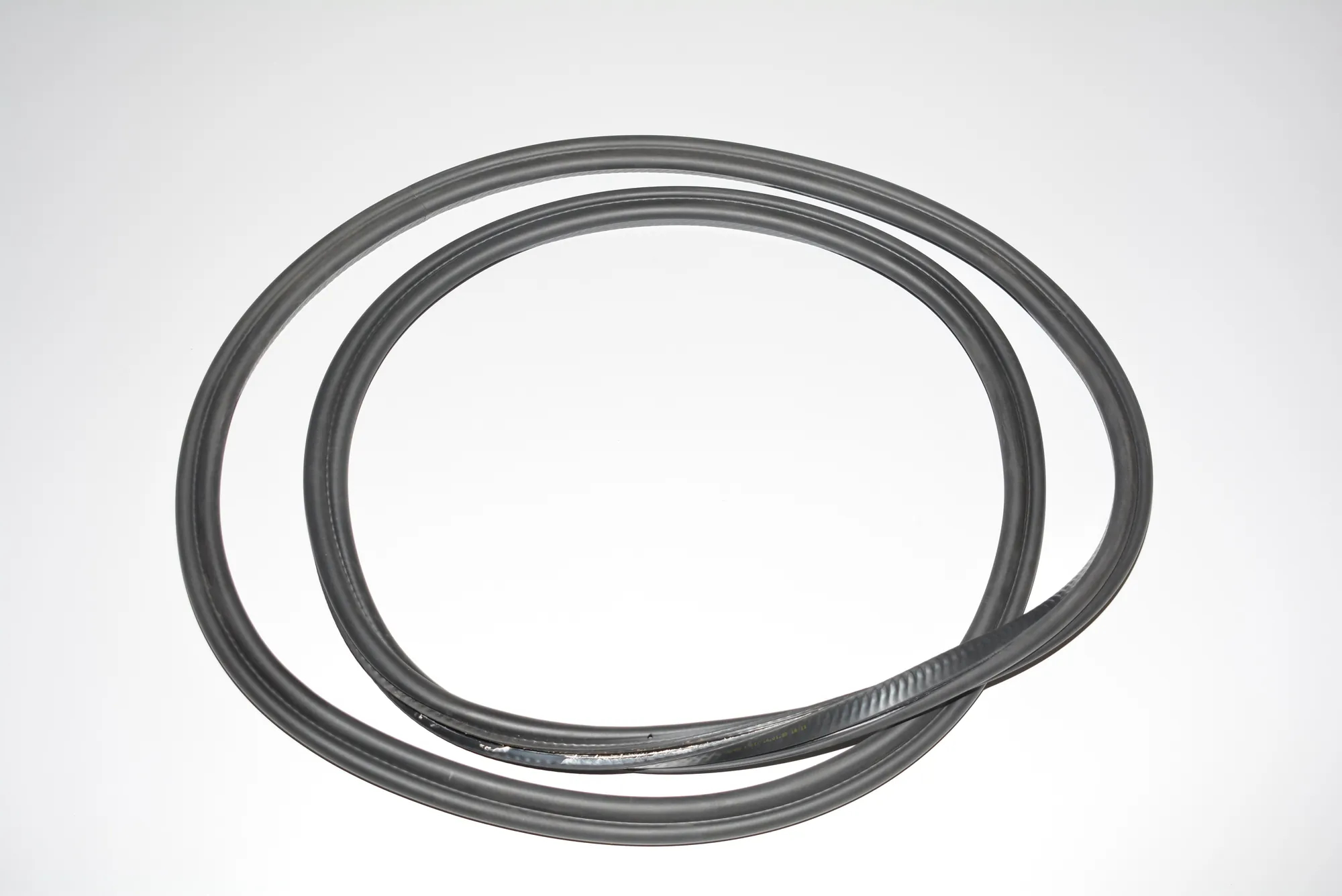 Rear Right Door Seal Rubber – OEM 7296906 · BMW i3 (I01) Electric 2020 – 3