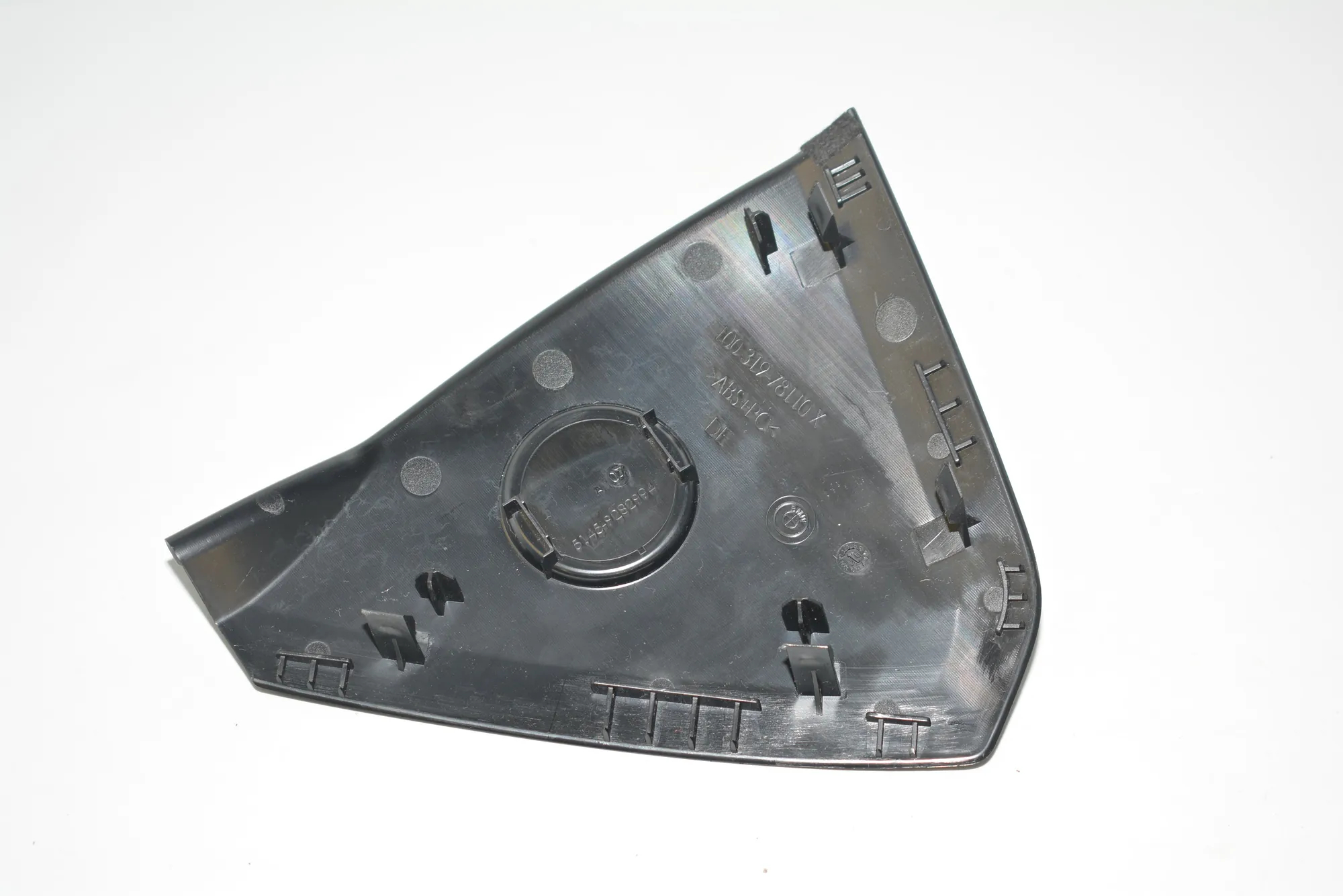 Dashboard Side Trim – OEM 9282994 · BMW i3 (I01) Electric 2020 – 3