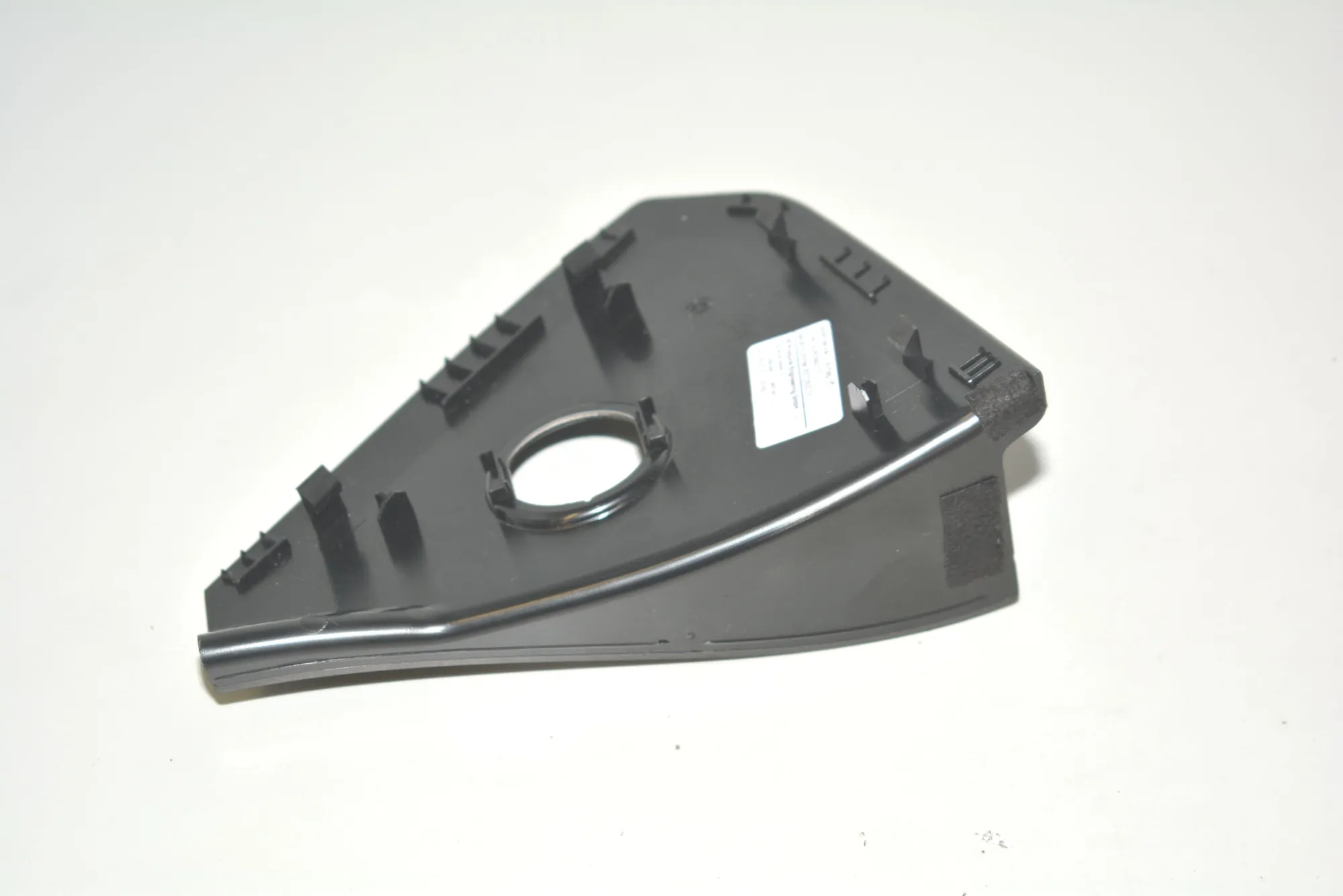 Dashboard Side Trim – OEM 9282992 · BMW i3 (I01) Electric 2020 – 4
