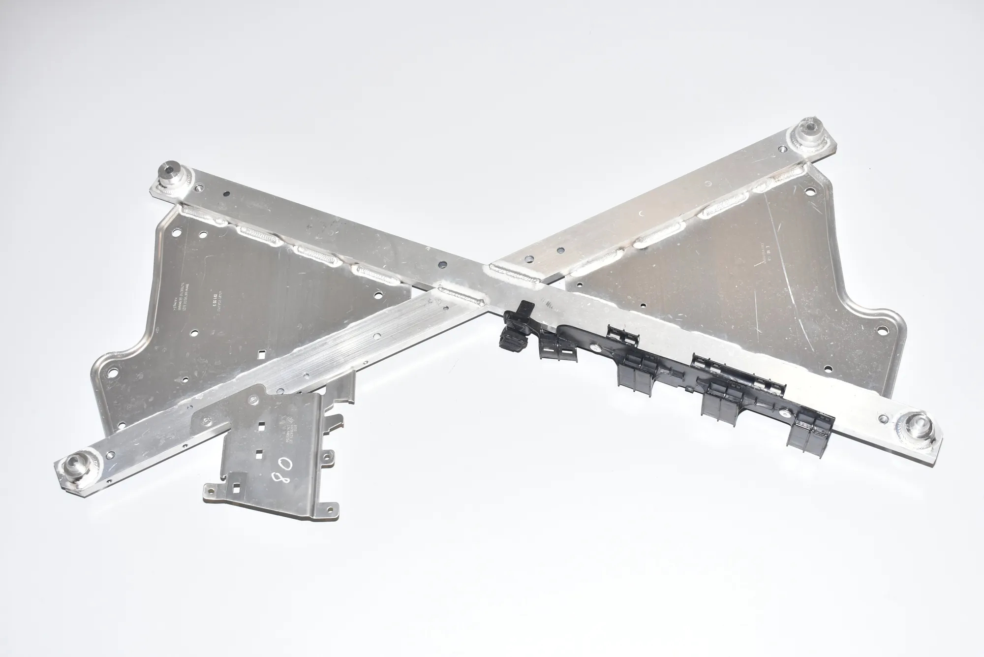 Other Underbody Cover – OEM 6879520 · BMW i3 (I01) Electric 2020 – 2