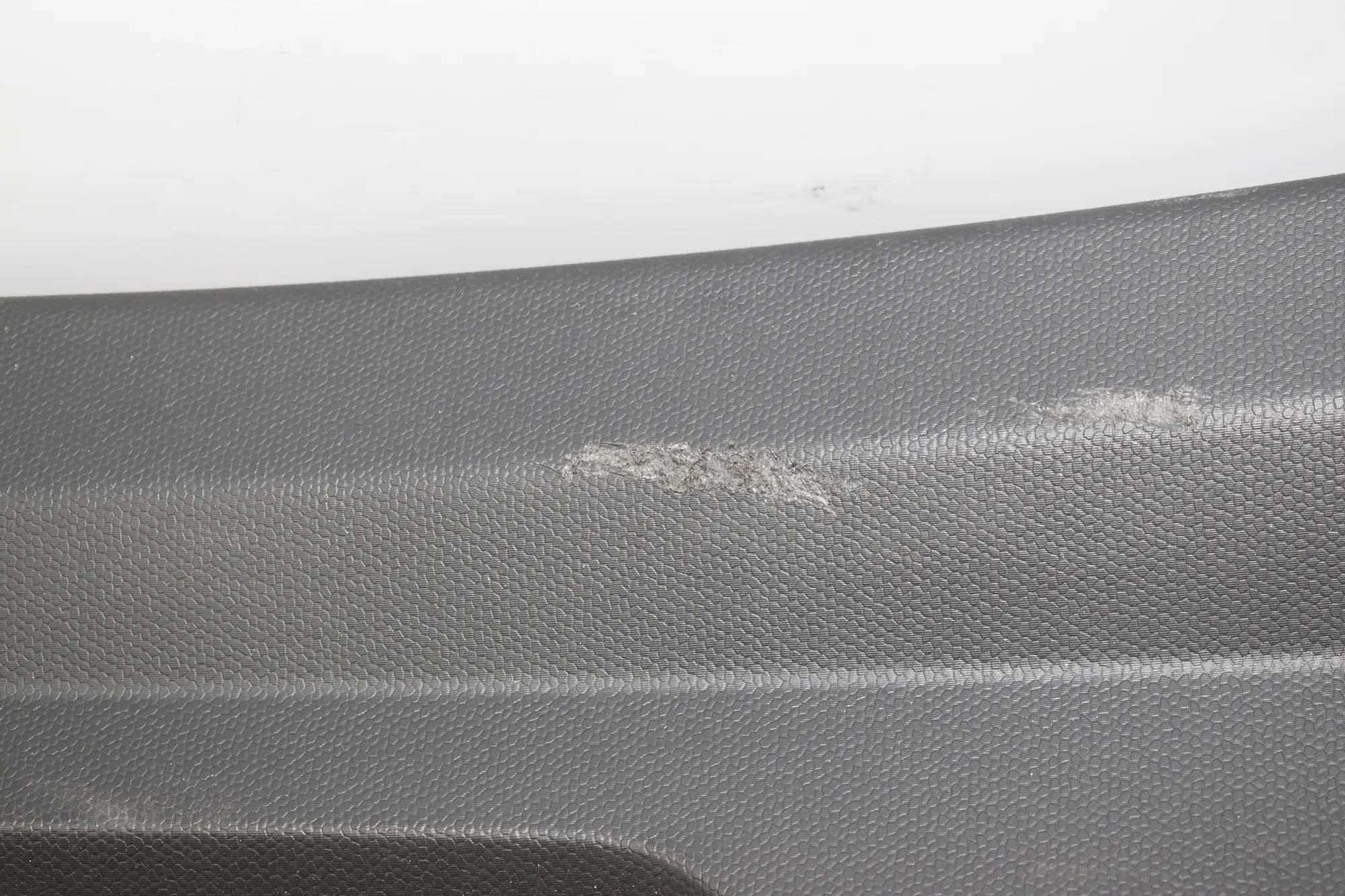 Tailgate Bootlid Cover Trim – OEM 7305089 · BMW i3 (I01) s Range Extender 2019 – 3