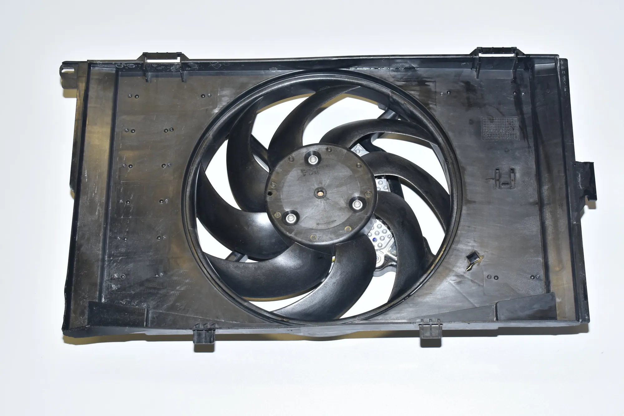 A/C Air Condition Fan – OEM 8642143 · BMW i3 (I01) Electric 2020 – 3