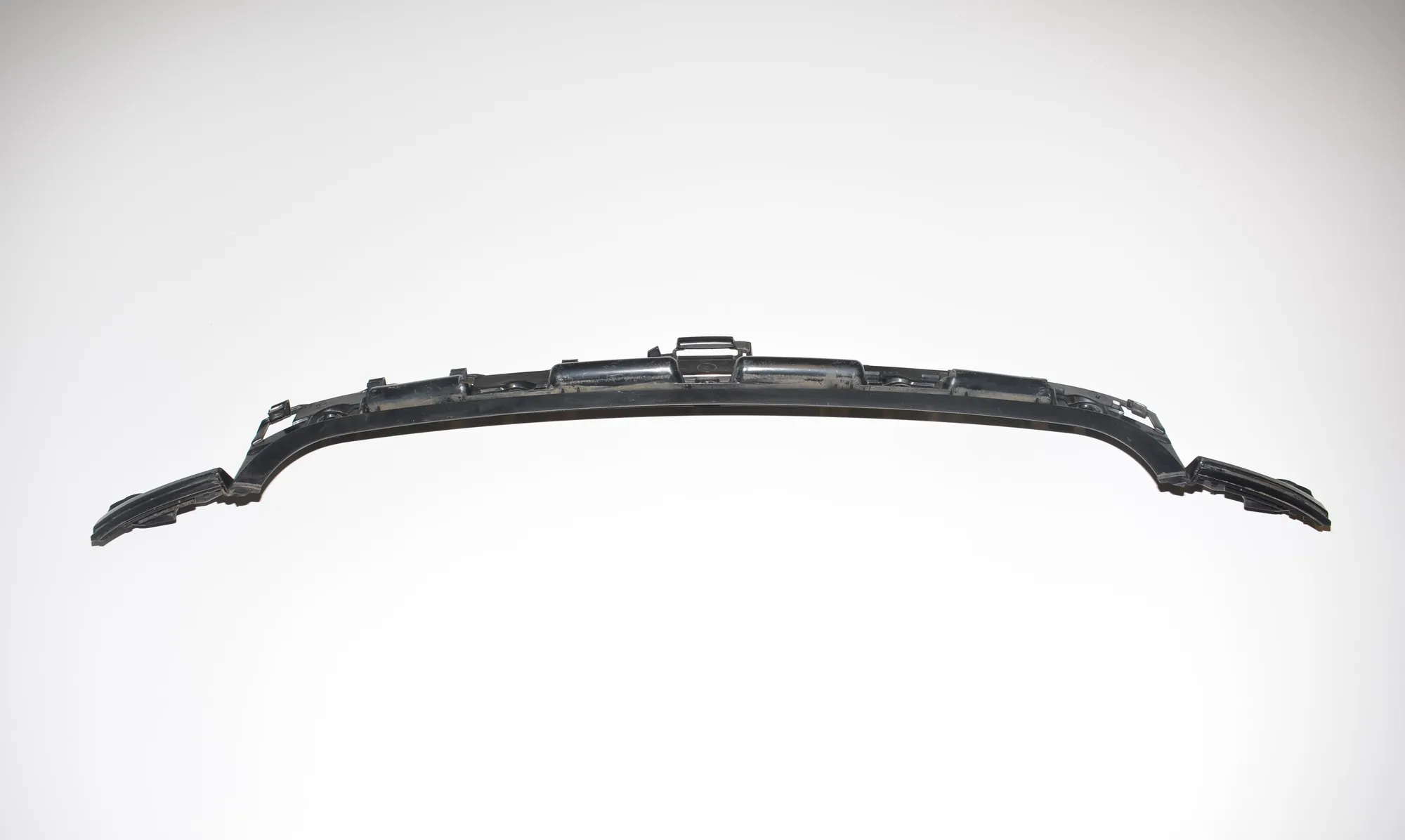 Rear Bumper Middle Bracket – OEM 7058521 · BMW 1 (E81) 118 d 2008 – 3