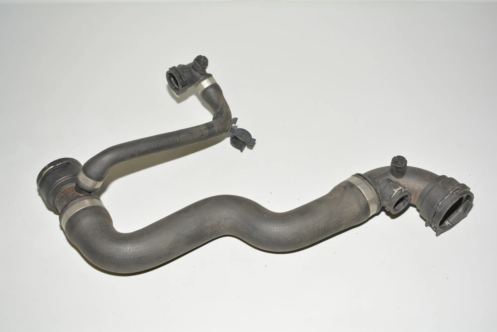 Coolant Hose Pipe – OEM 7520670 · BMW 3 Touring (E46) 318 i 2004