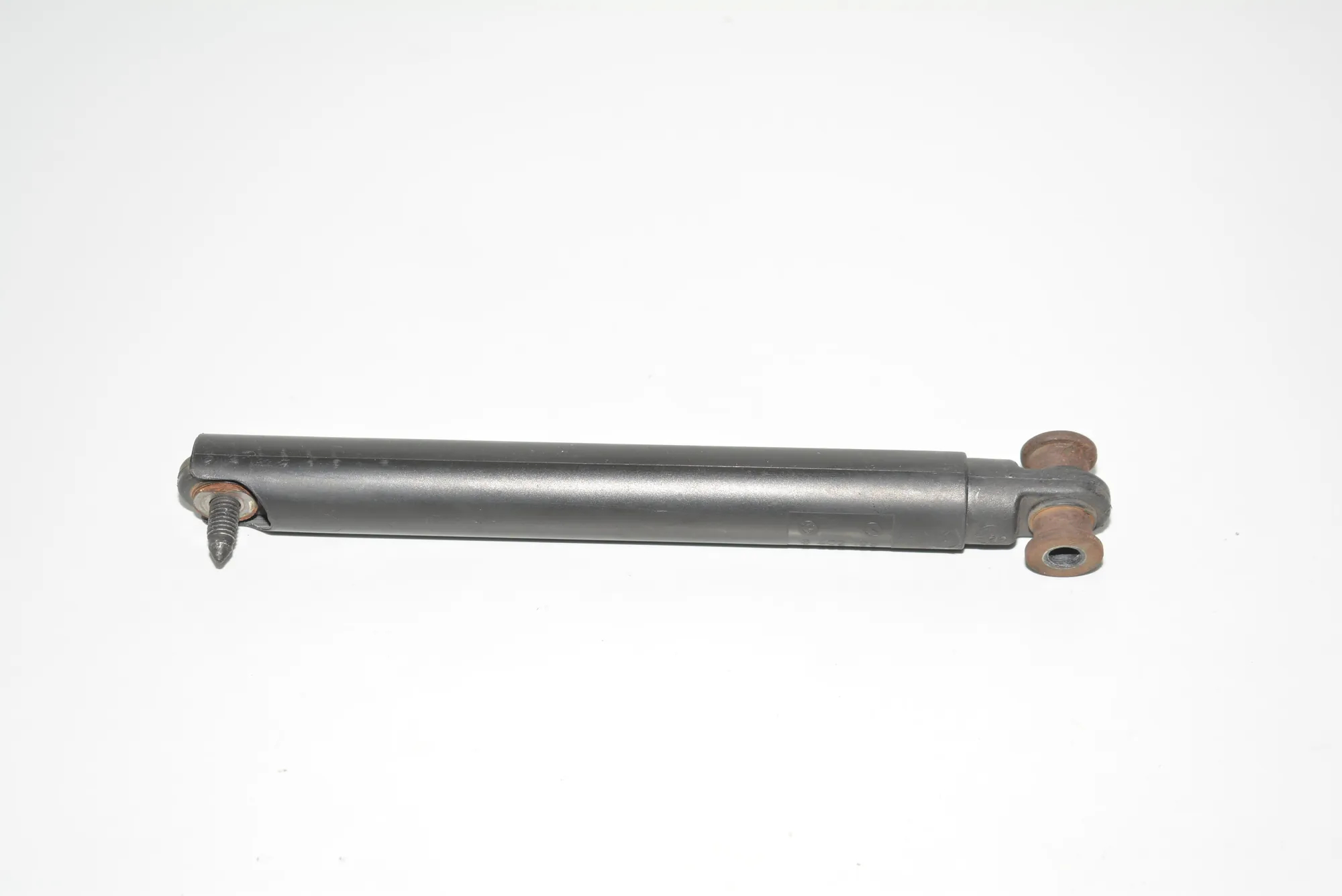 Left Side Tailgate Gas Strut – OEM 8402195 · BMW X5 (E53) 4.4 i 2004 – 2