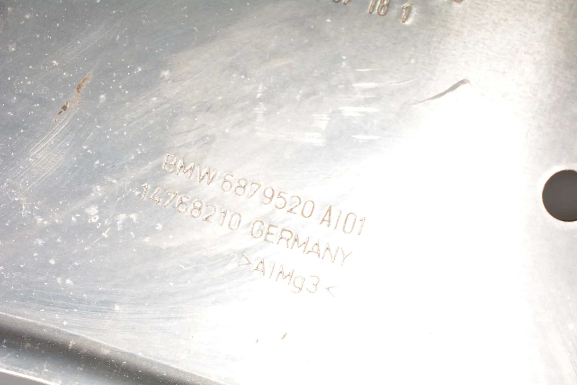 Other Underbody Cover – OEM 6879520 · BMW i3 (I01) Electric 2018 – 5