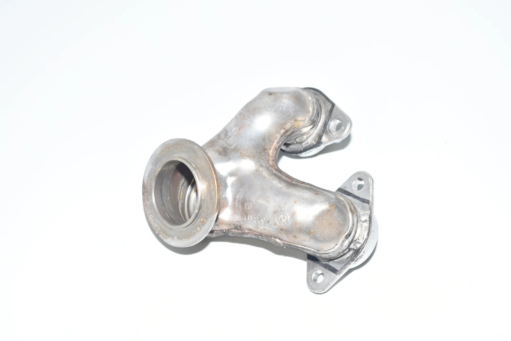 Exhaust Manifold – OEM 7623113 · BMW i3 (I01) Hybrid 2018 – 2