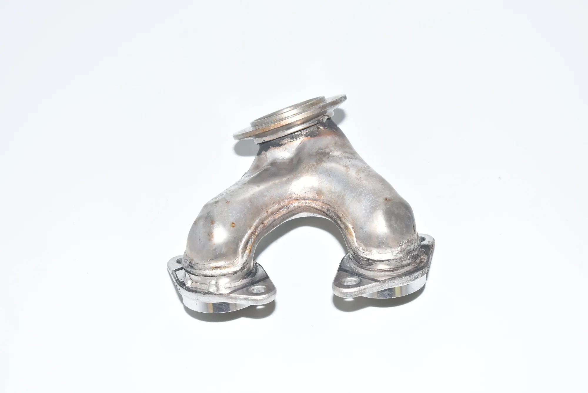 Exhaust Manifold – OEM 7623113 · BMW i3 (I01) Hybrid 2018
