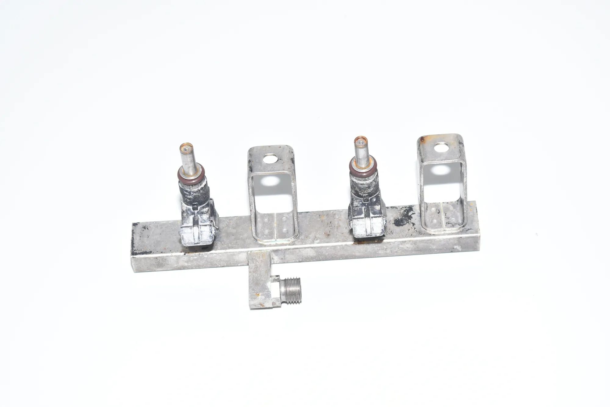 Fuel Rail – OEM 8529936 · BMW i3 (I01) Hybrid 2018