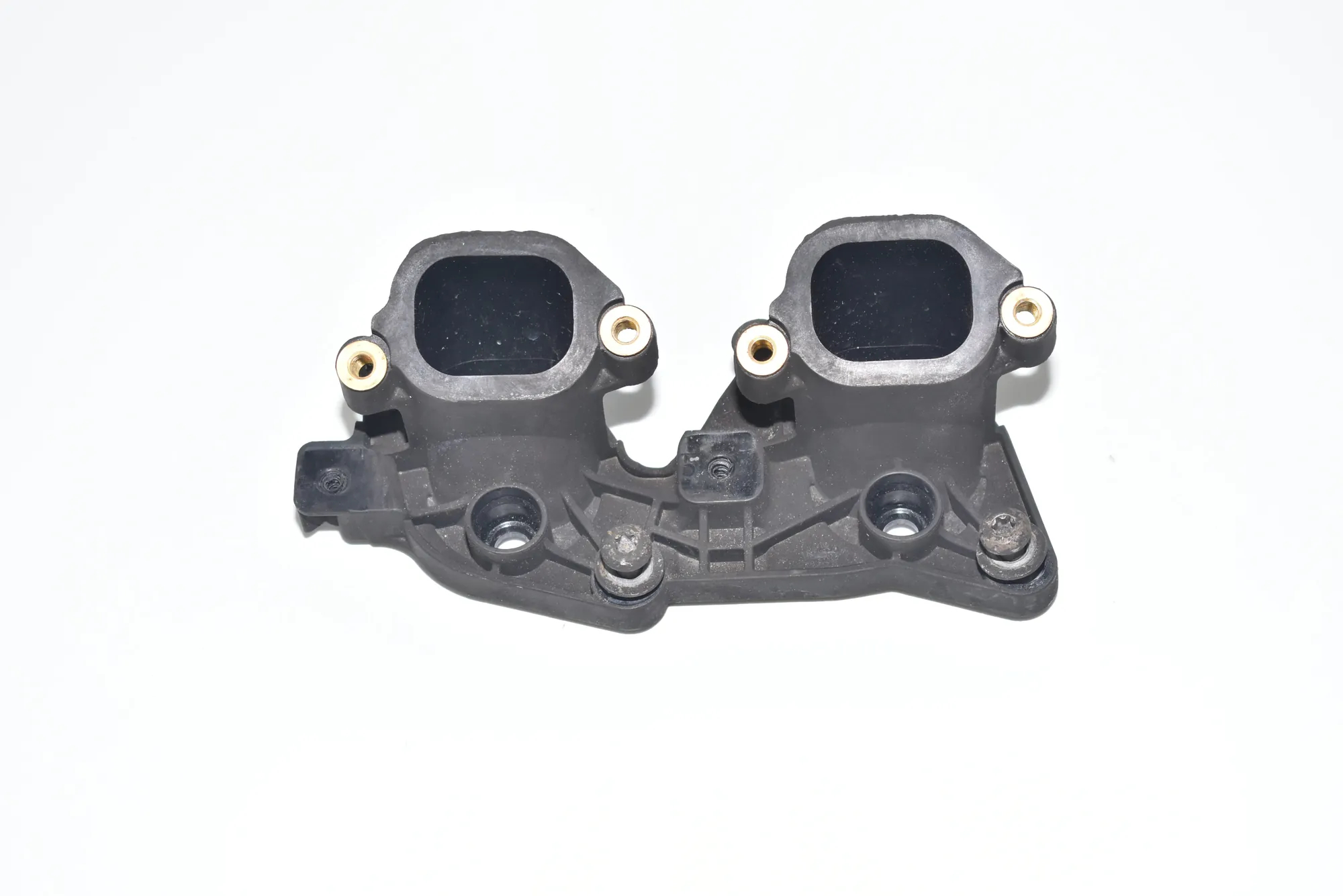 Other Engine Compartment Parts – OEM 8529950 · BMW i3 (I01) Hybrid 2018