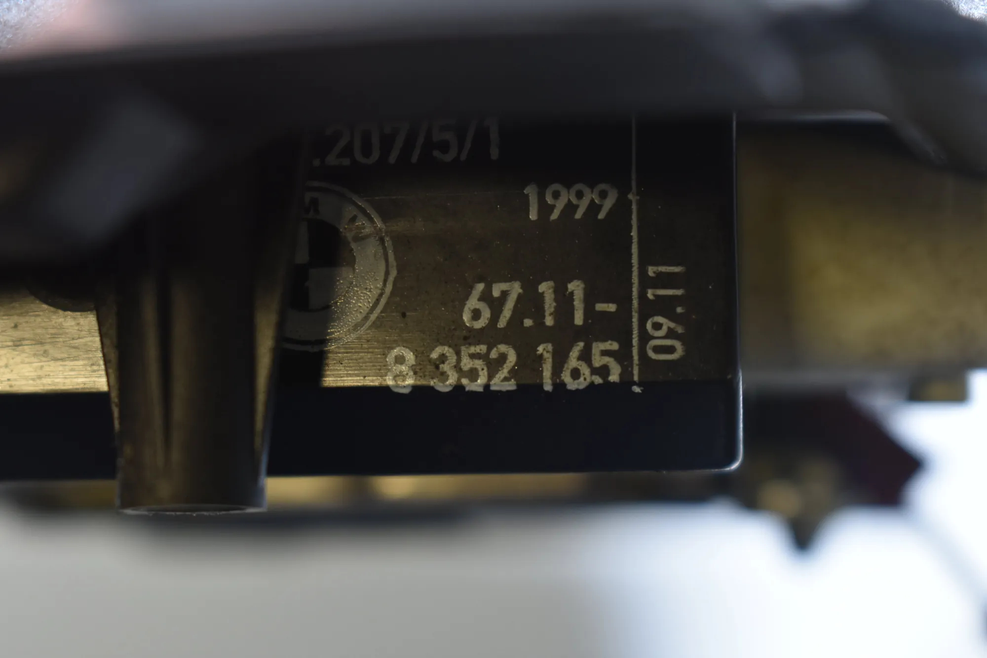 Front Left Door Lock – OEM 8352165 · BMW 5 Touring (E39) 530 d 1999 – 5