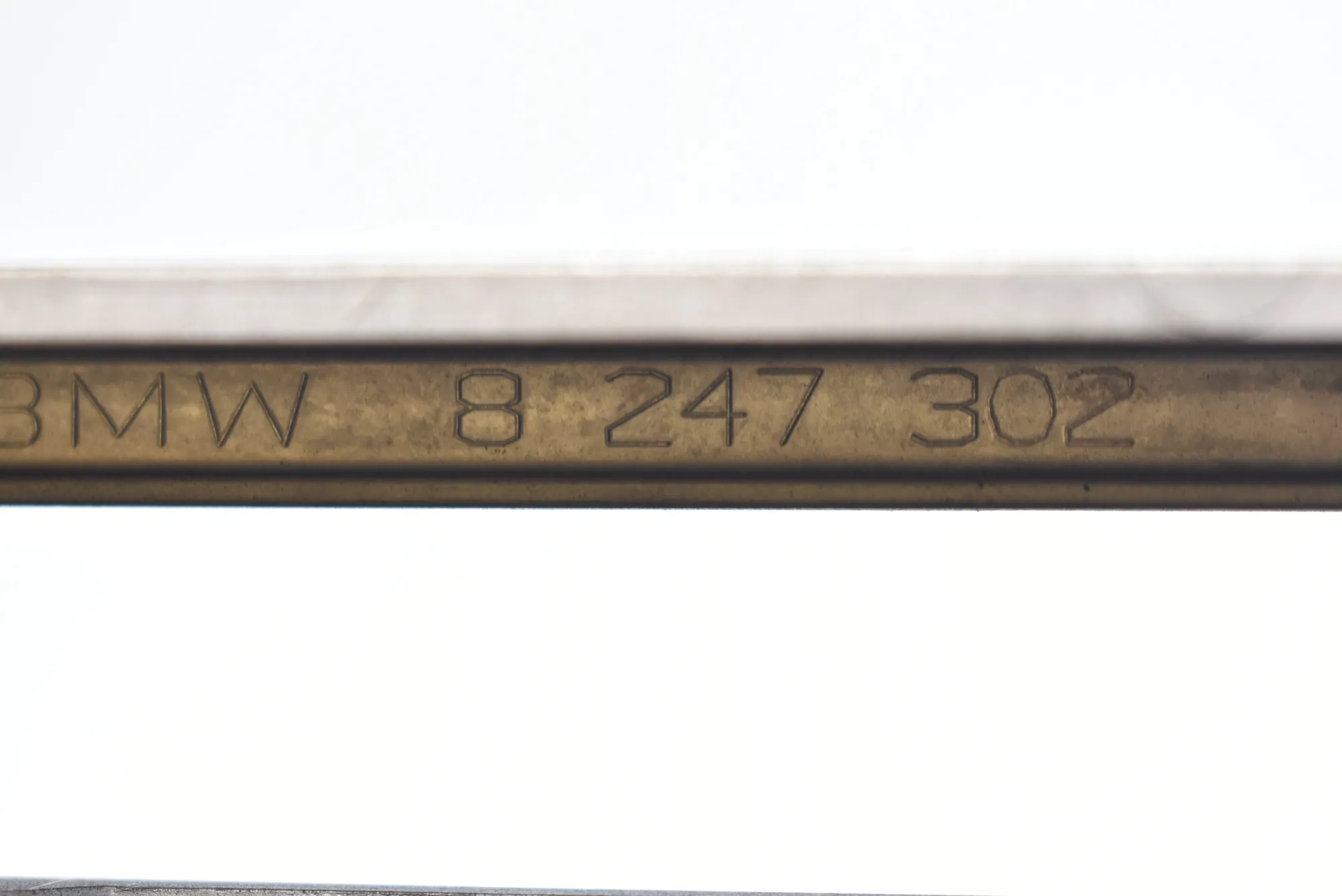 Other Interior Parts – OEM 8247302 · BMW 5 Touring (E39) 530 d 1999 – 4