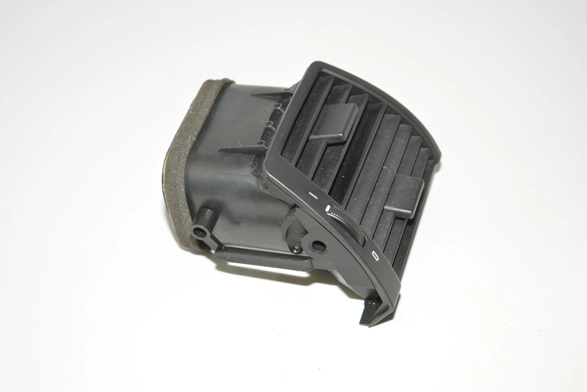 Dashboard Air Vents – OEM 8402216 · BMW X5 (E53) 4.4 i 2004 – 2