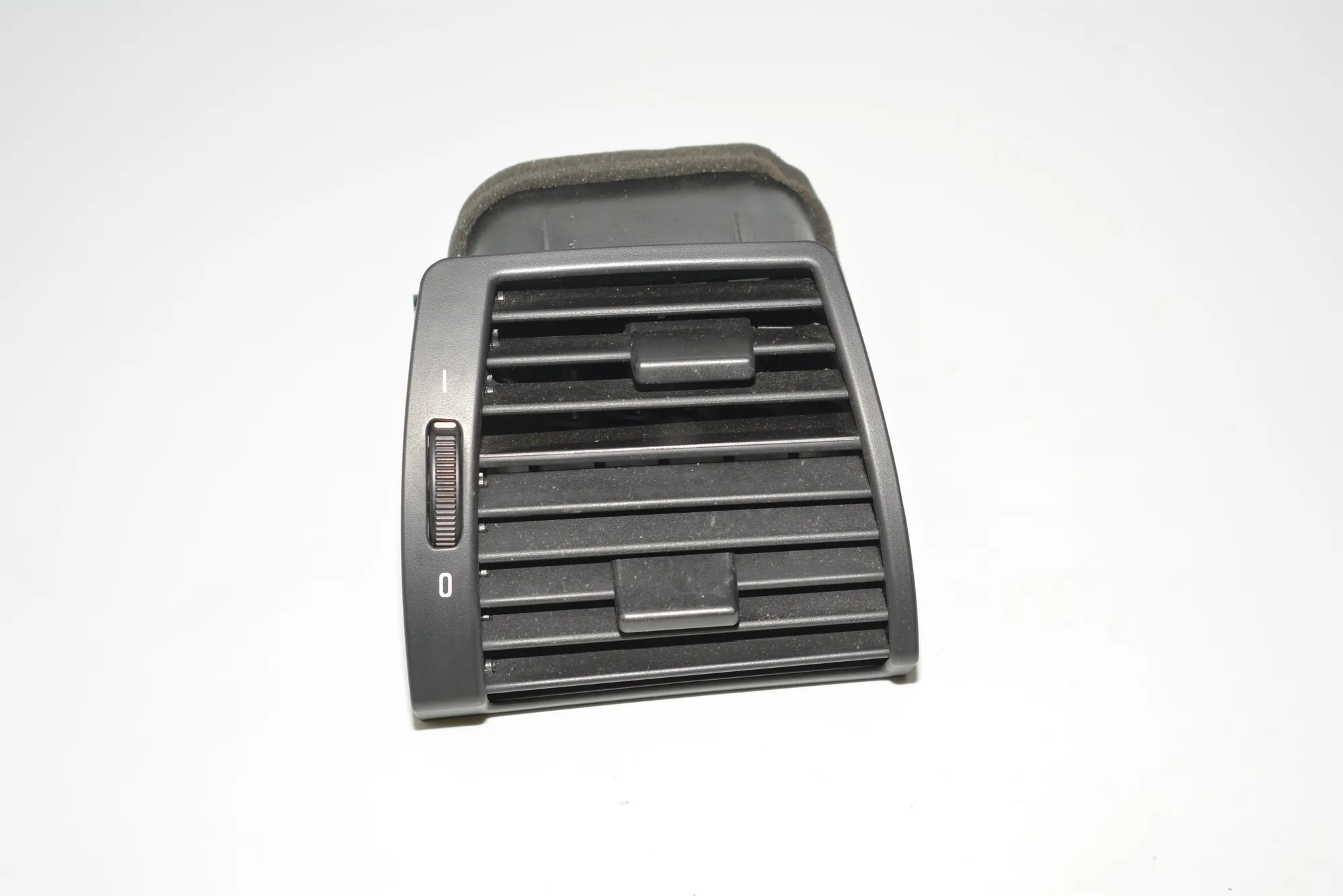 Dashboard Air Vents – OEM 8402216 · BMW X5 (E53) 4.4 i 2004