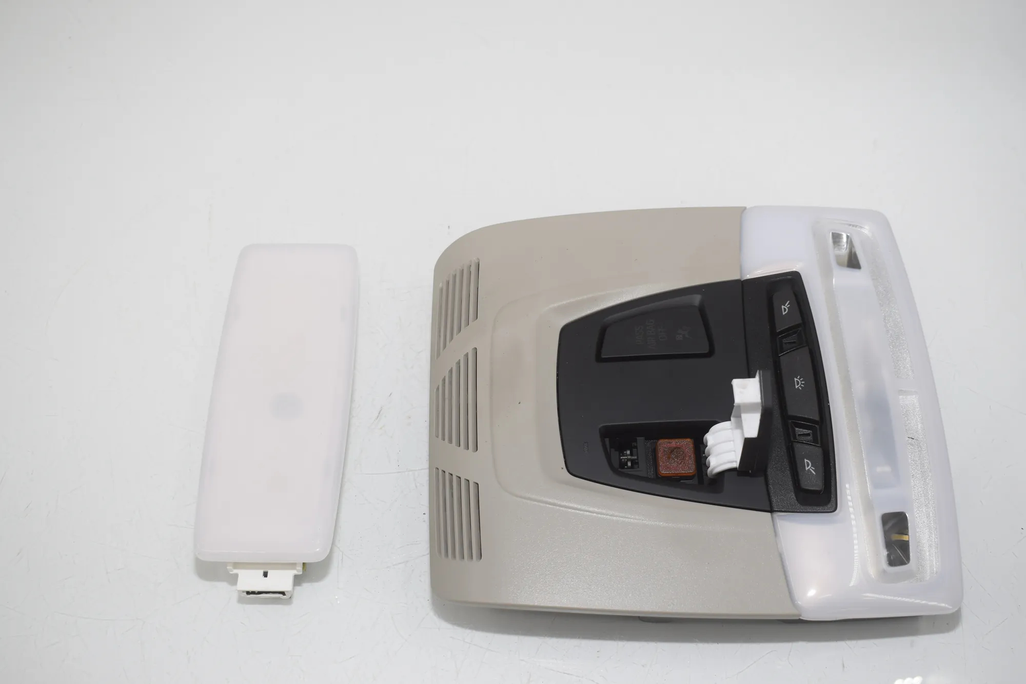 Interior Lighting – OEM 9348391 · BMW i3 (I01) s Range Extender 2019 – 3