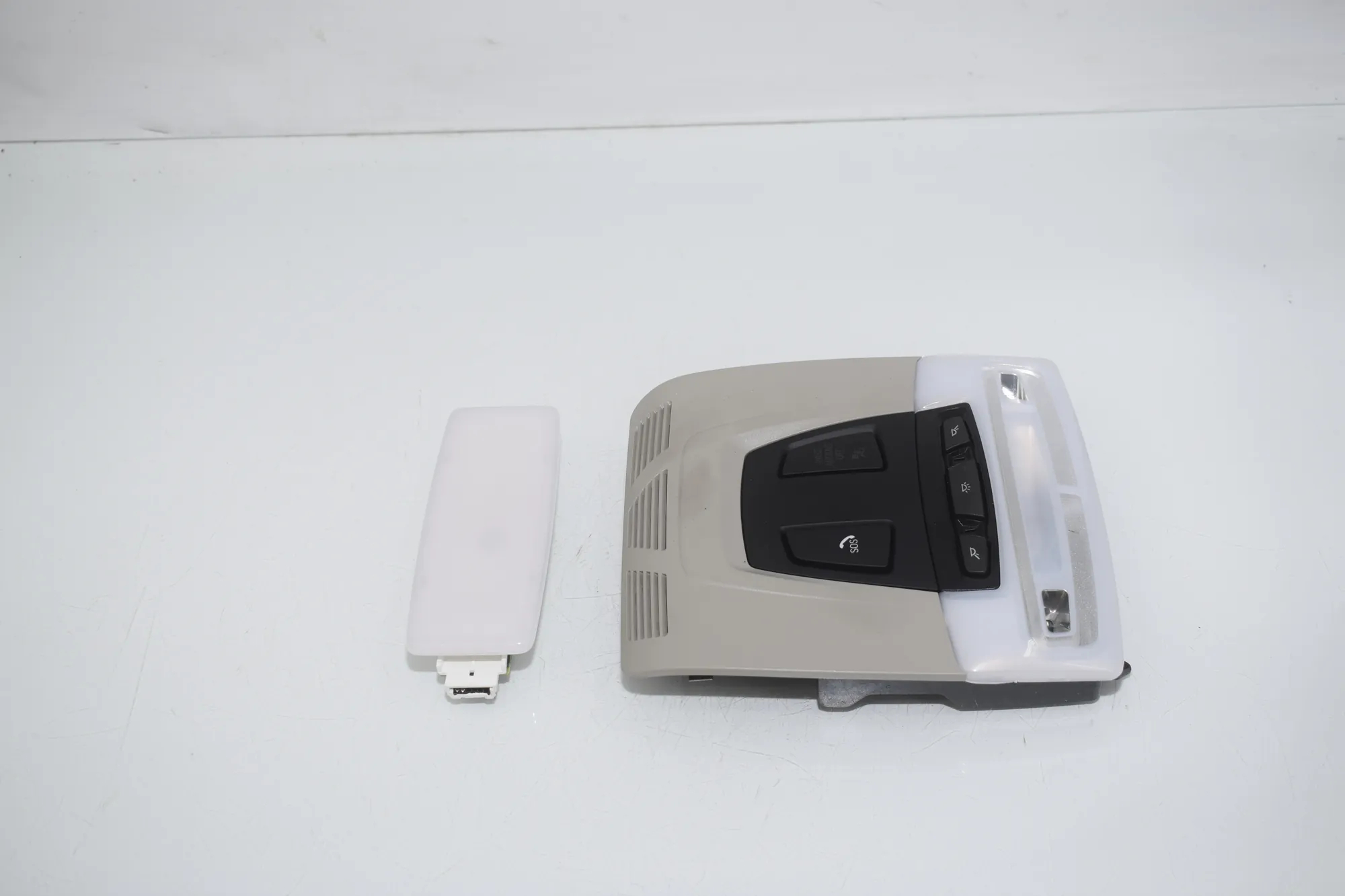 Interior Lighting – OEM 9348391 · BMW i3 (I01) s Range Extender 2019 – 2