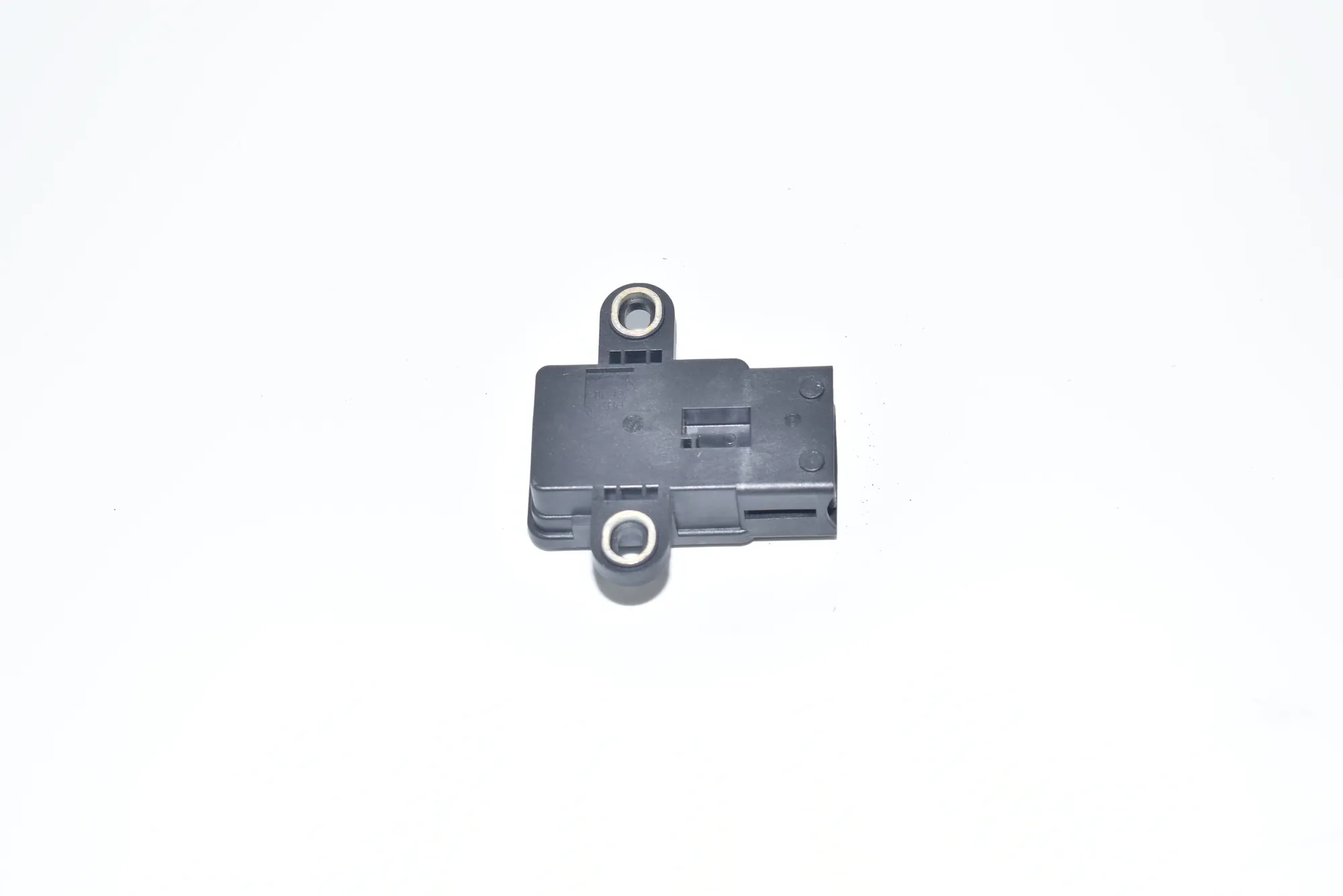 Acceleration Sensor – OEM 0265005248 · BMW X5 (E53) 4.6 is 2002 – 3