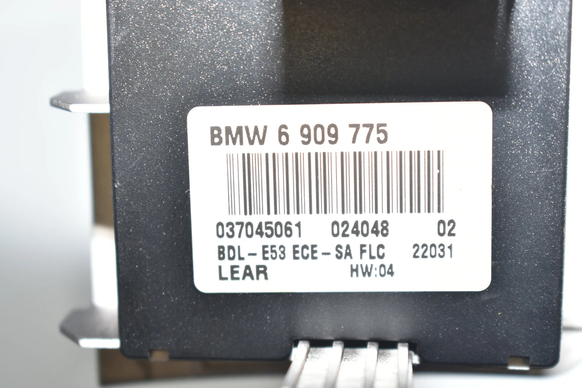Headlight Switch Control Unit – OEM 6909775 · BMW X5 (E53) 4.6 is 2002 – 5