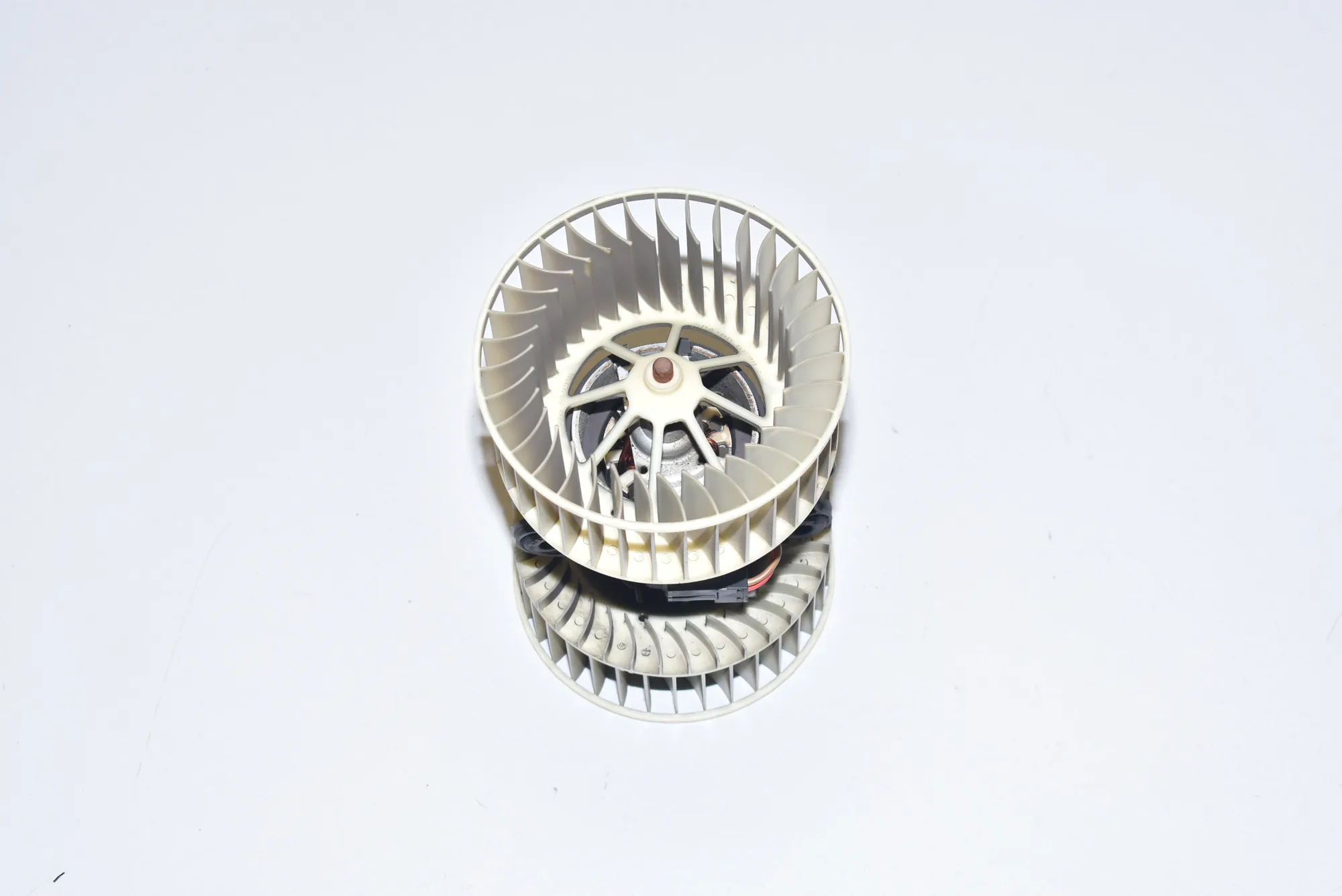 Heater Blower Fan – OEM 8385558 · BMW X5 (E53) 4.6 is 2002