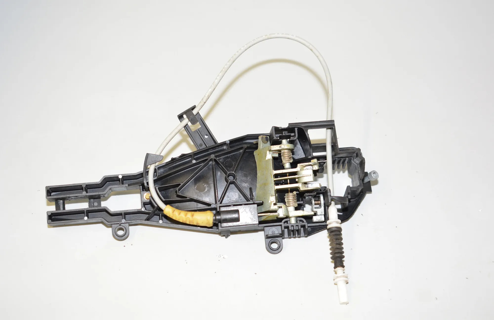 Rear Right Door Interior Handle Frame – OEM 7060299 · BMW 3 (E90) 330 d 2009 – 3