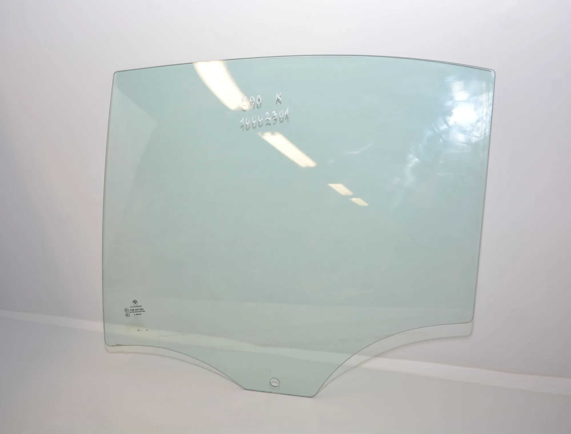 Rear Left Door Window · BMW 3 (E90) 330 d 2009 – 2