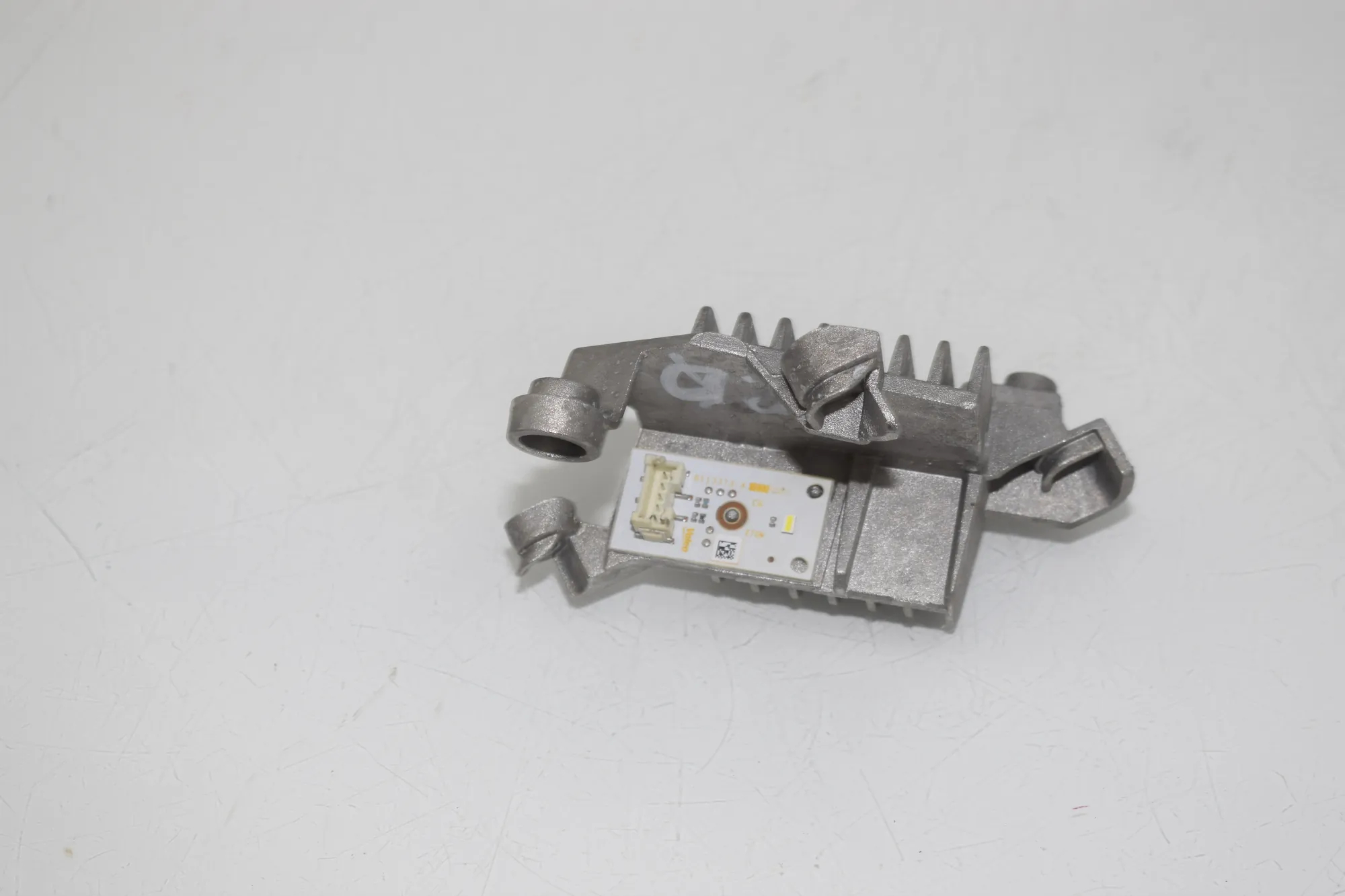 LED Lights Control Unit – OEM 8495580 · BMW i3 (I01) s Range Extender 2019 – 2