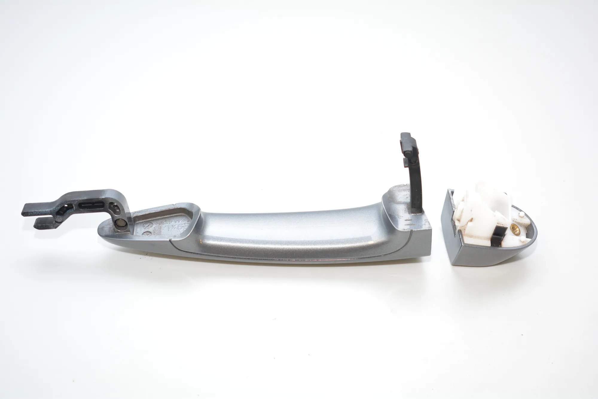 Front Left Door Exterior Handle · BMW 3 (E90) 330 d 2009 – 3
