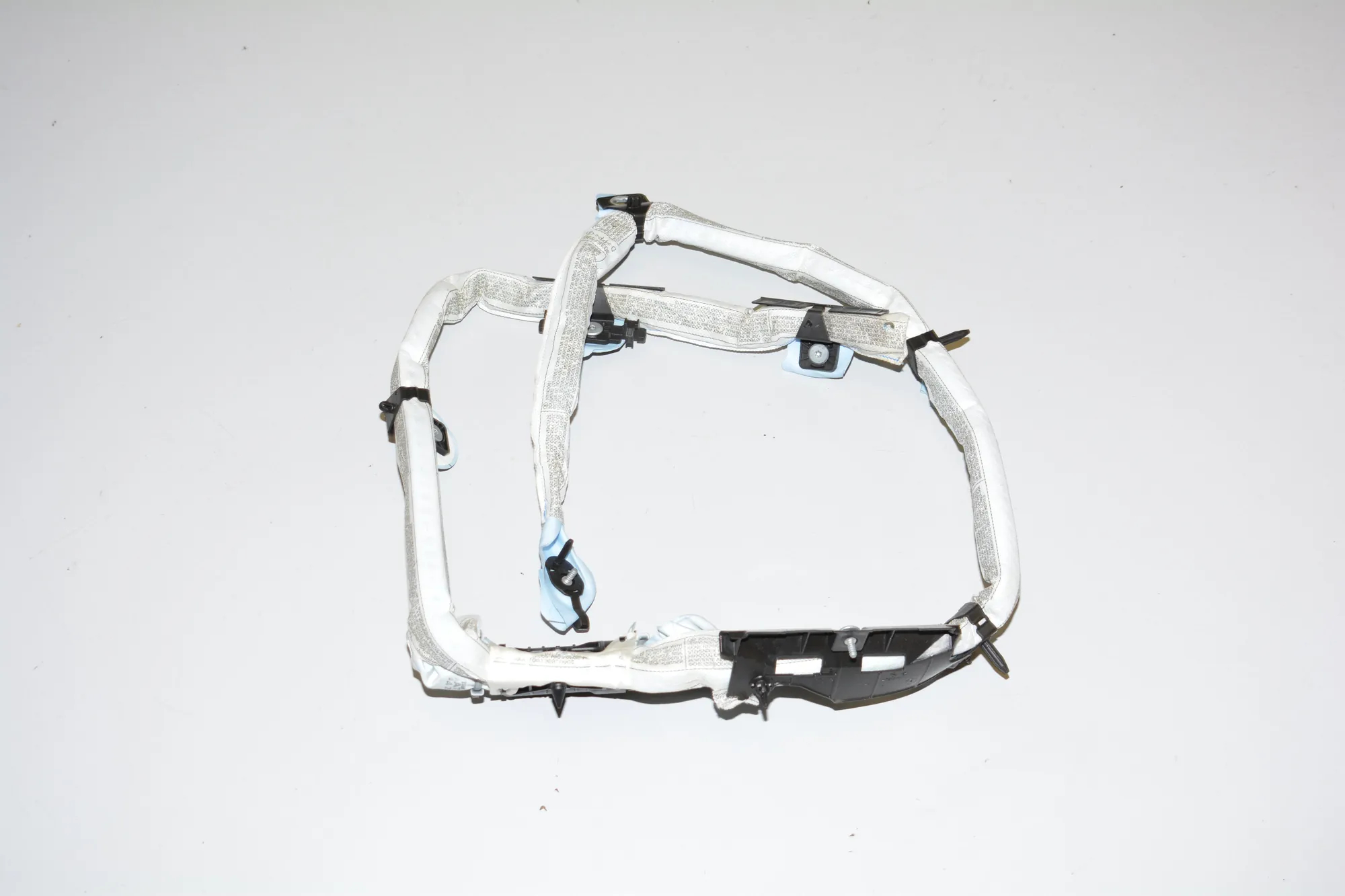 Left Side Roof Safety Curtain SRS – OEM 6966645 · BMW 3 (E90) 330 d 2009 – 2