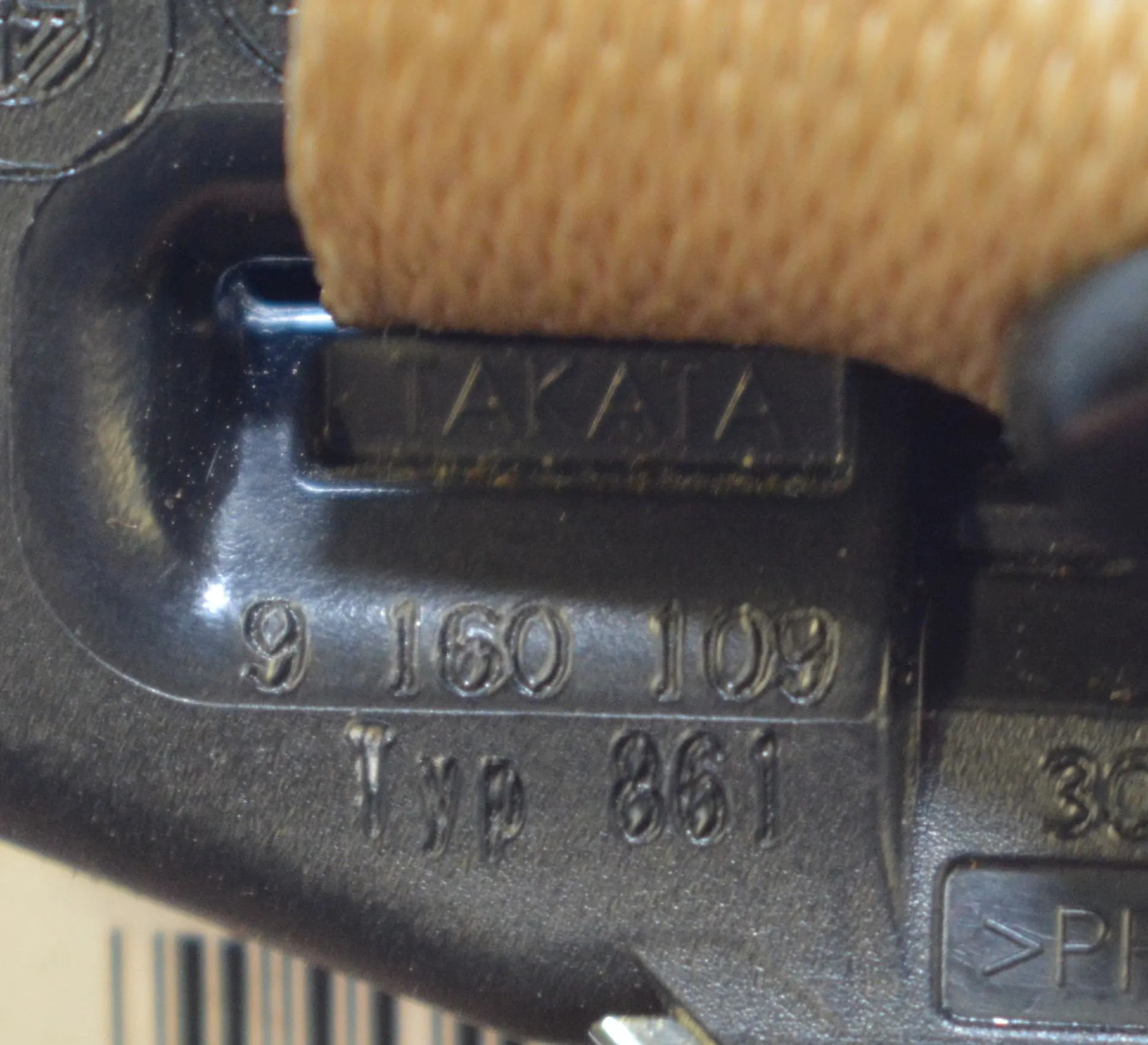Rear Right Seatbelt – OEM 9160109 · BMW 3 (E90) 330 d 2009 – 5