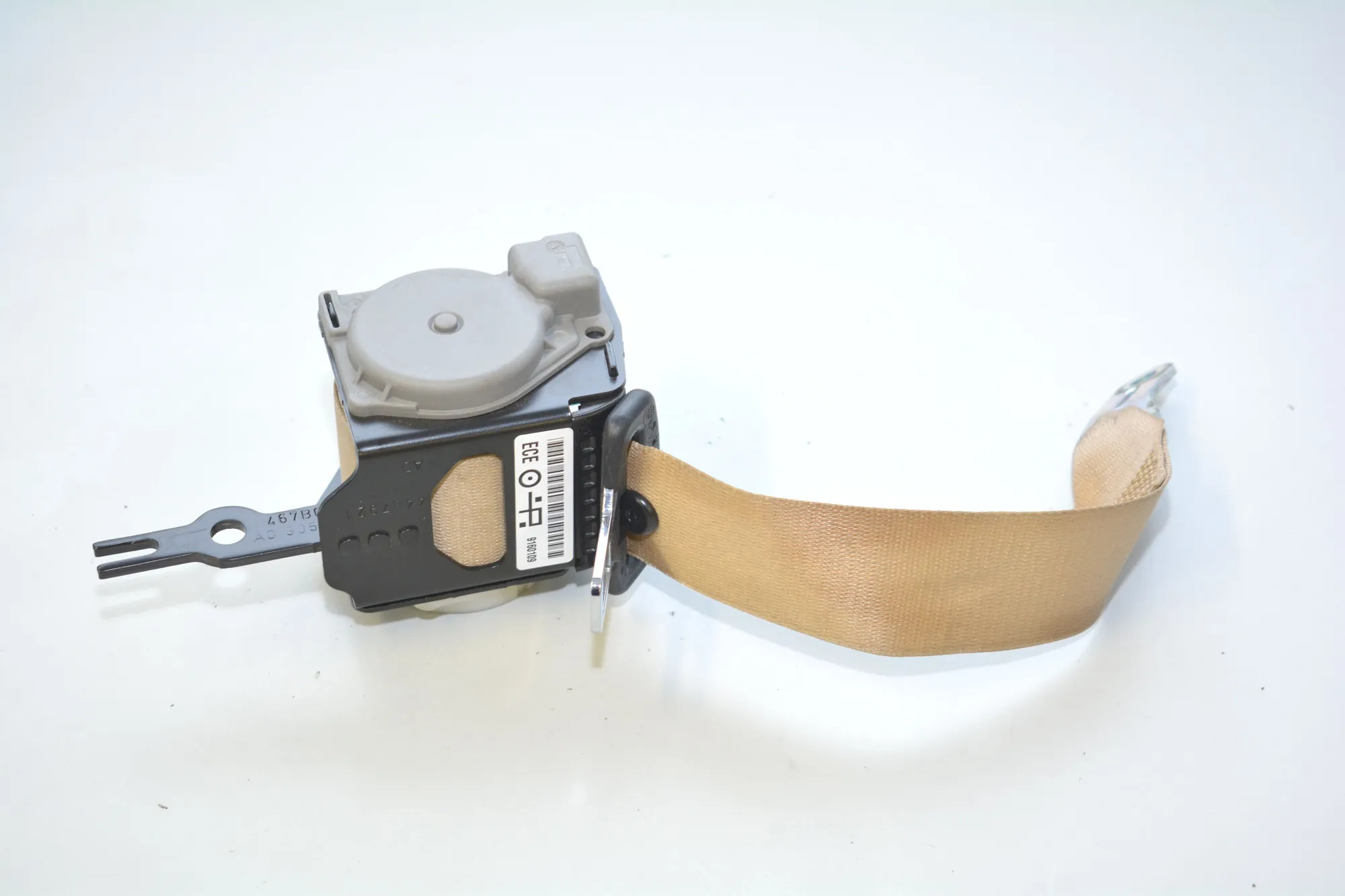 Rear Right Seatbelt – OEM 9160109 · BMW 3 (E90) 330 d 2009 – 4