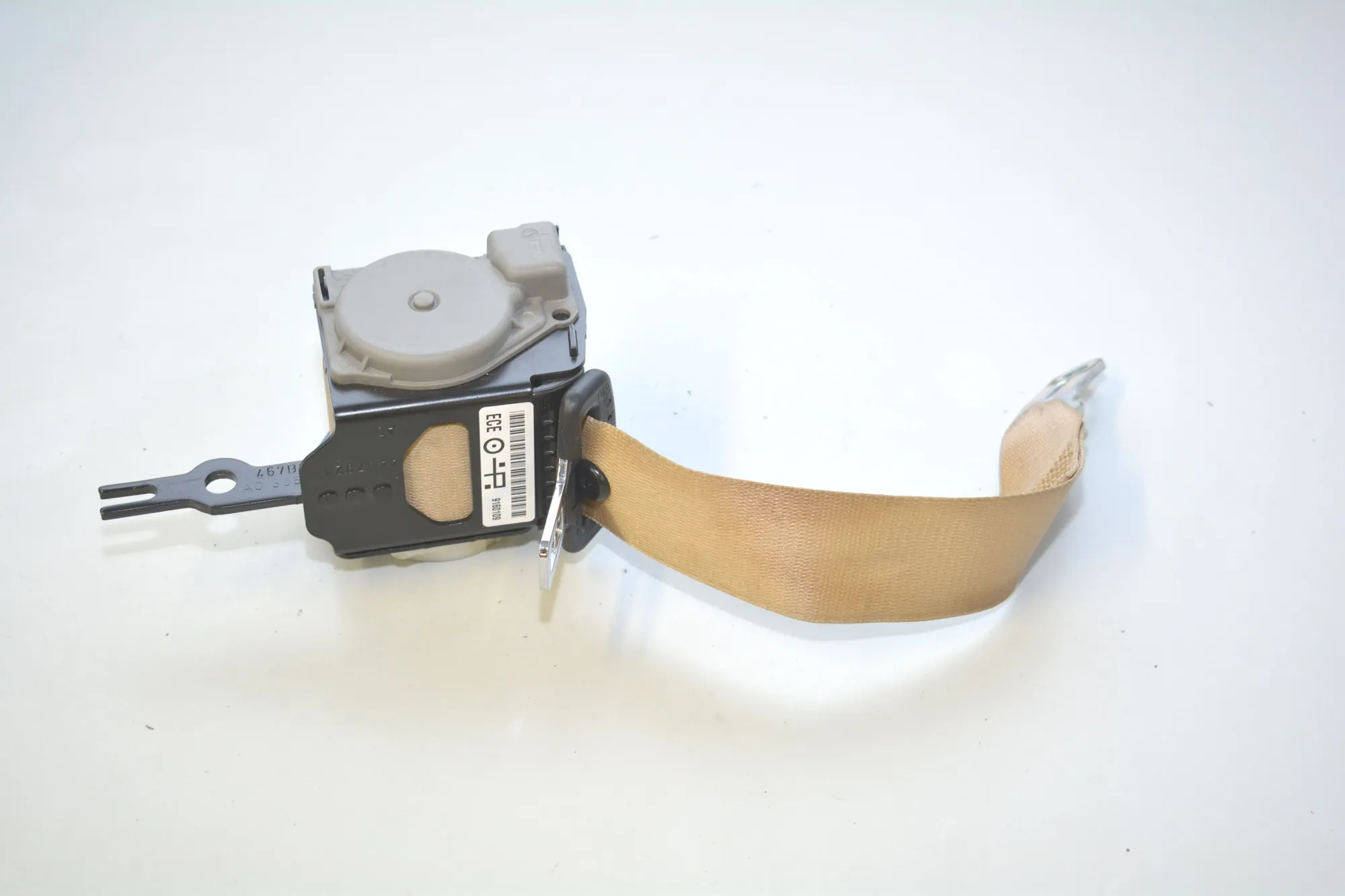 Rear Right Seatbelt – OEM 9160109 · BMW 3 (E90) 330 d 2009 – 3