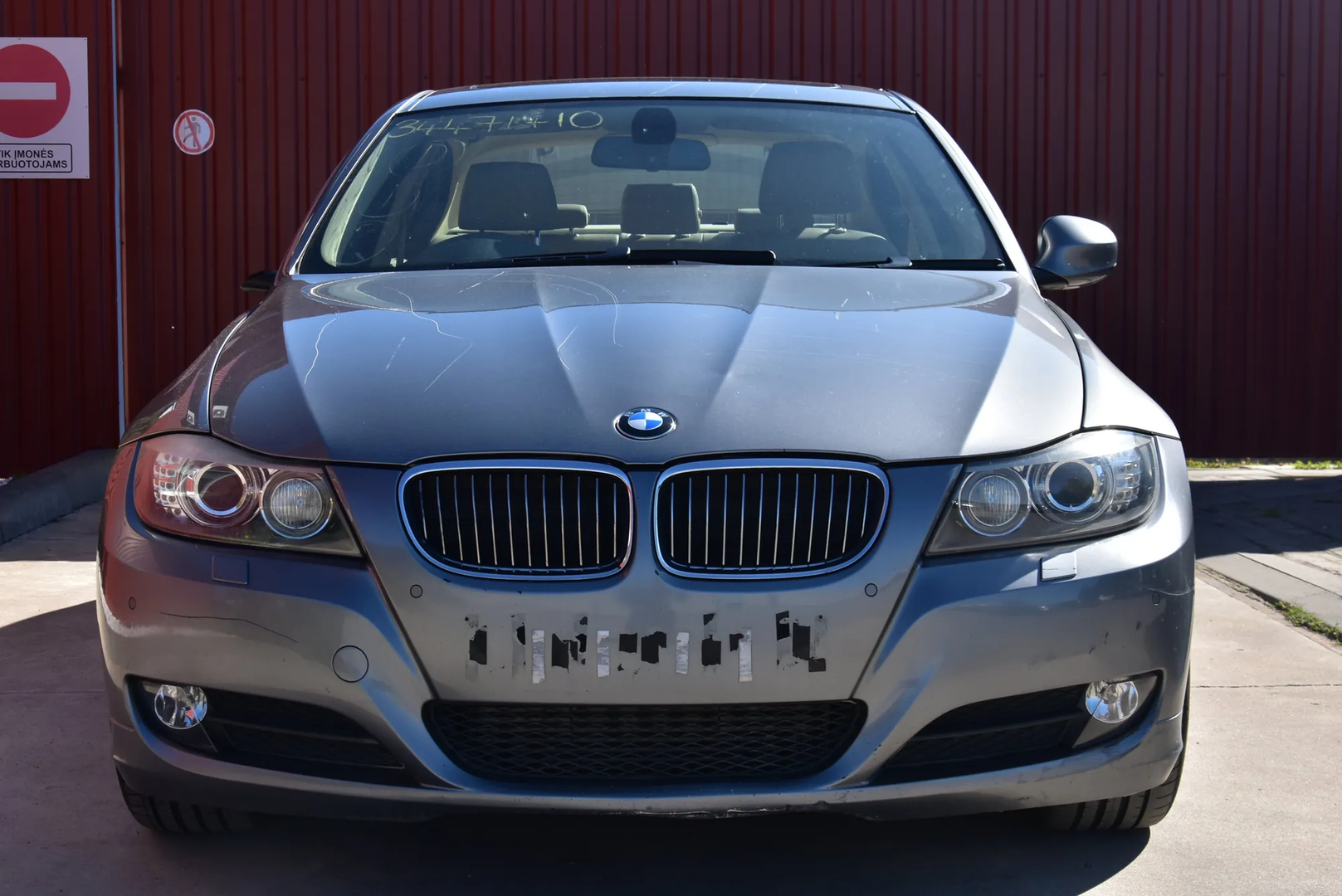Front Windshield Wiper Mechanism – OEM 6978264 · BMW 3 (E90) 330 d 2009 – 7