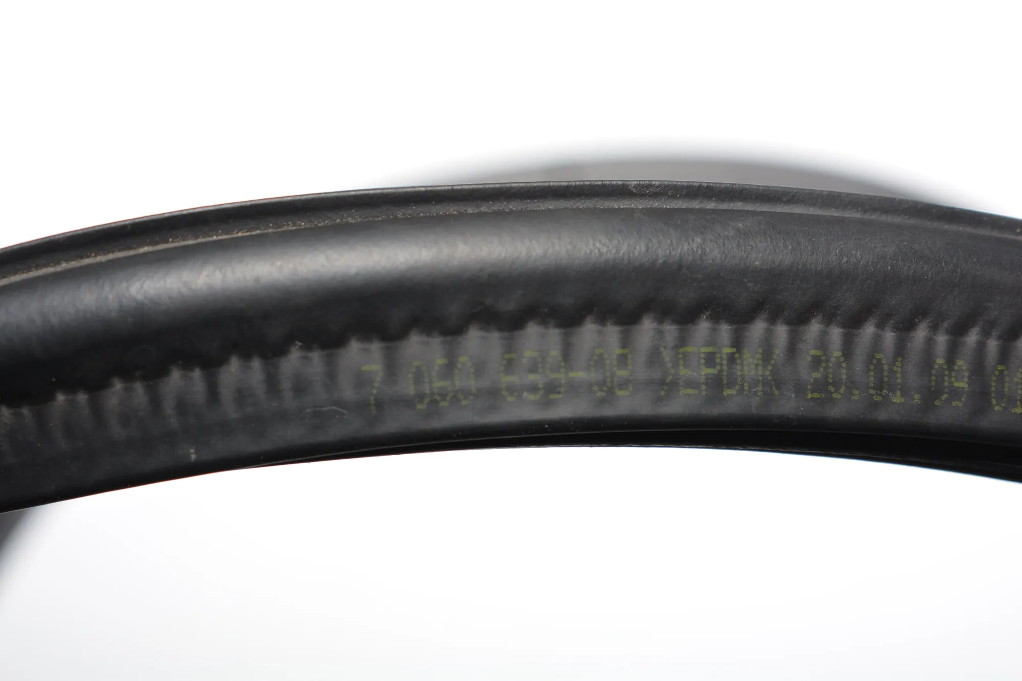 Tailgate Rubber Seal – OEM 7060639 · BMW 3 (E90) 330 d 2009 – 4