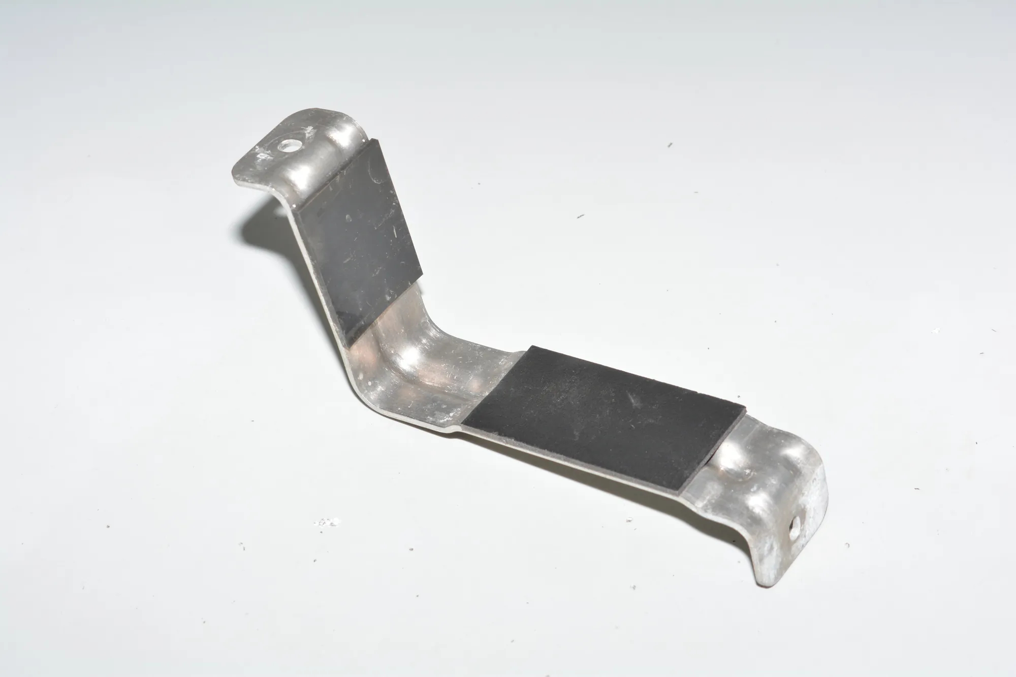 Battery Holder – OEM 8602817 · BMW i3 (I01) Hybrid 2016