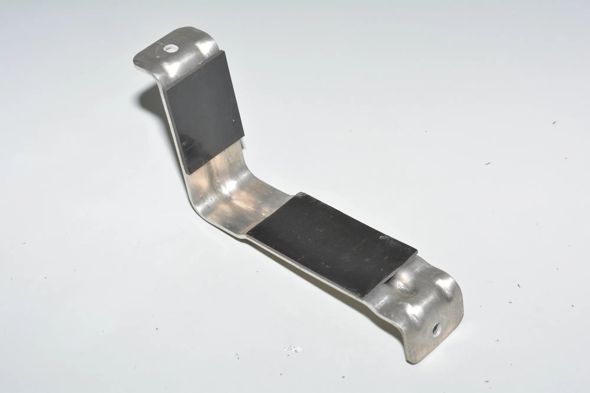 Battery Holder – OEM 8602817 · BMW i3 (I01) Hybrid 2018