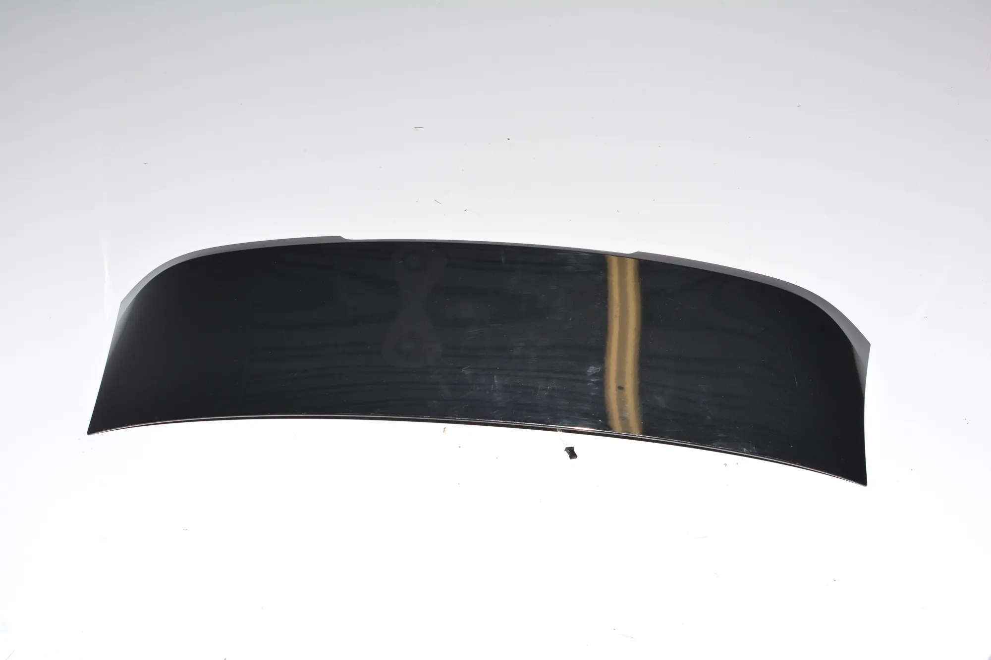 Tailgate Bootlid Spoiler – OEM 7305042 · BMW i3 (I01) Hybrid 2014 – 2