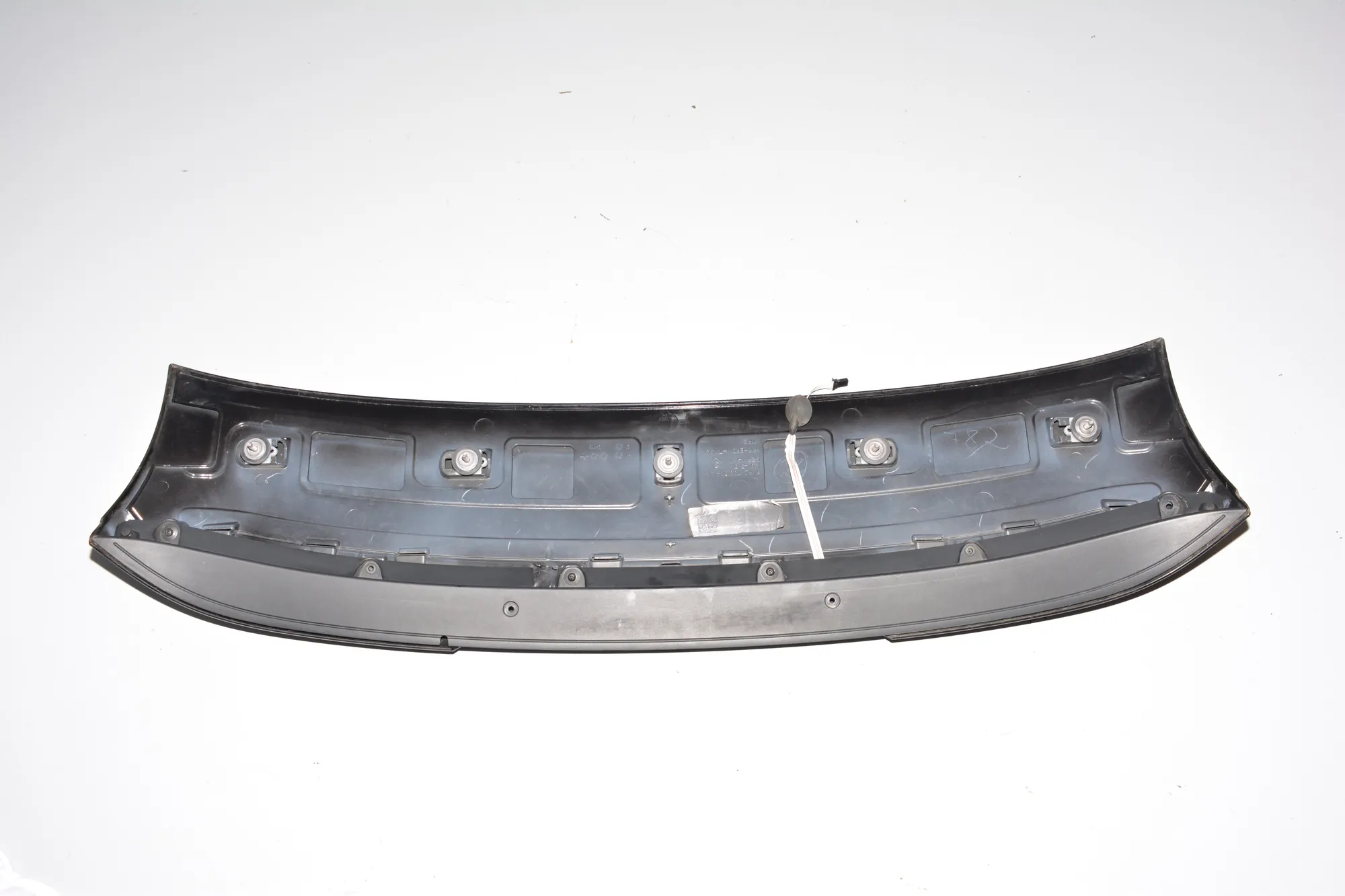 Tailgate Bootlid Spoiler – OEM 7305042 · BMW i3 (I01) Hybrid 2014 – 3