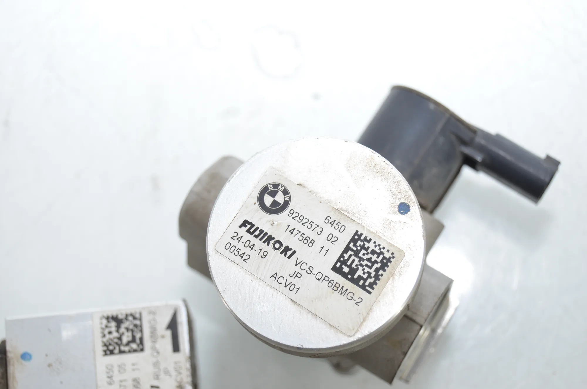A/C Conditioner Expansion Valve – OEM 9292572 · BMW i3 (I01) s Range Extender 2019 – 10