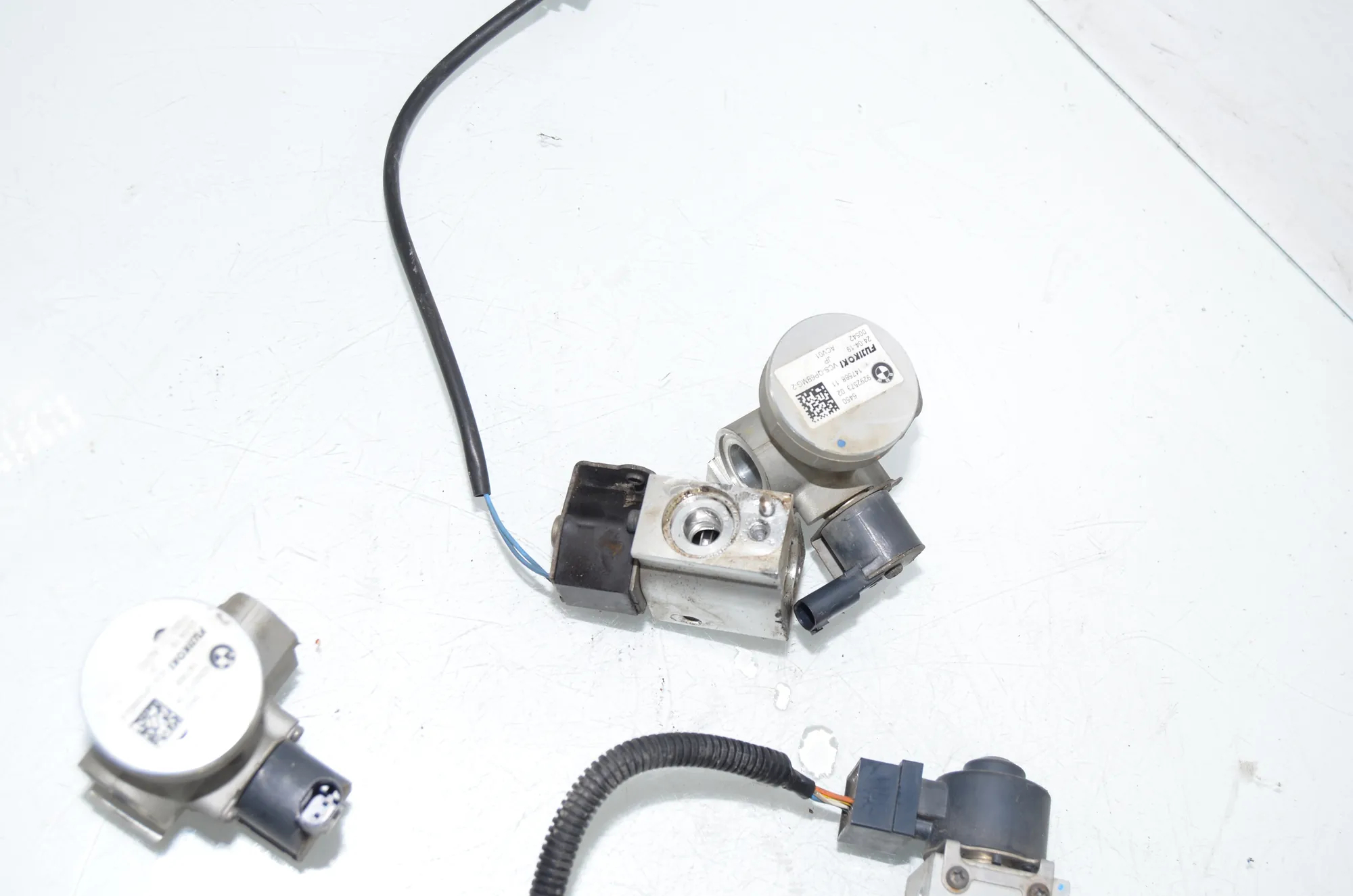 A/C Conditioner Expansion Valve – OEM 9292572 · BMW i3 (I01) s Range Extender 2019 – 3