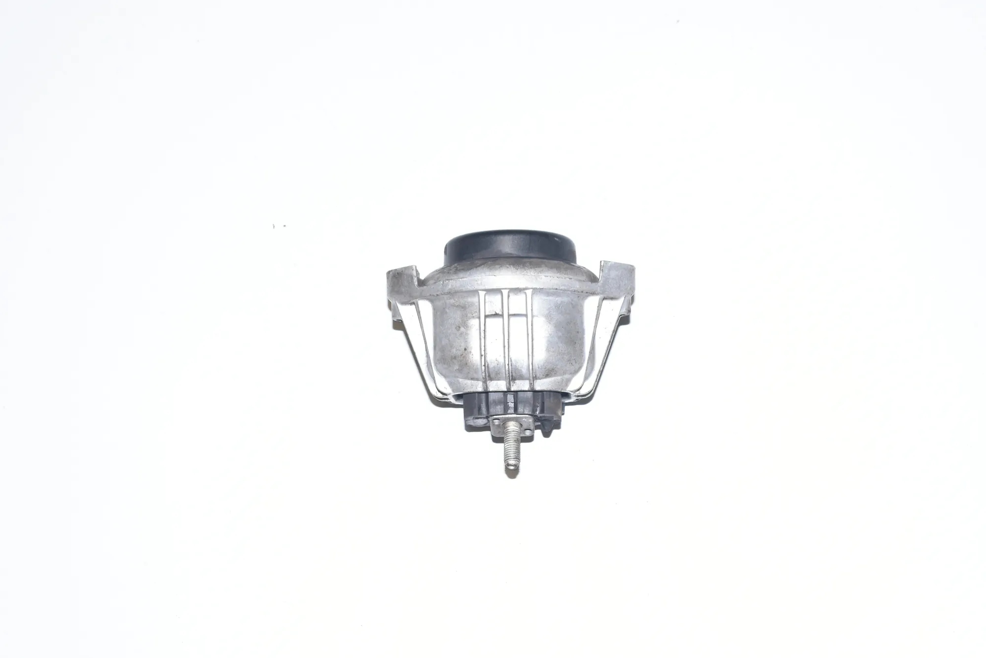 Left Side Engine Mount · BMW 1 (E81) 118 d 2008